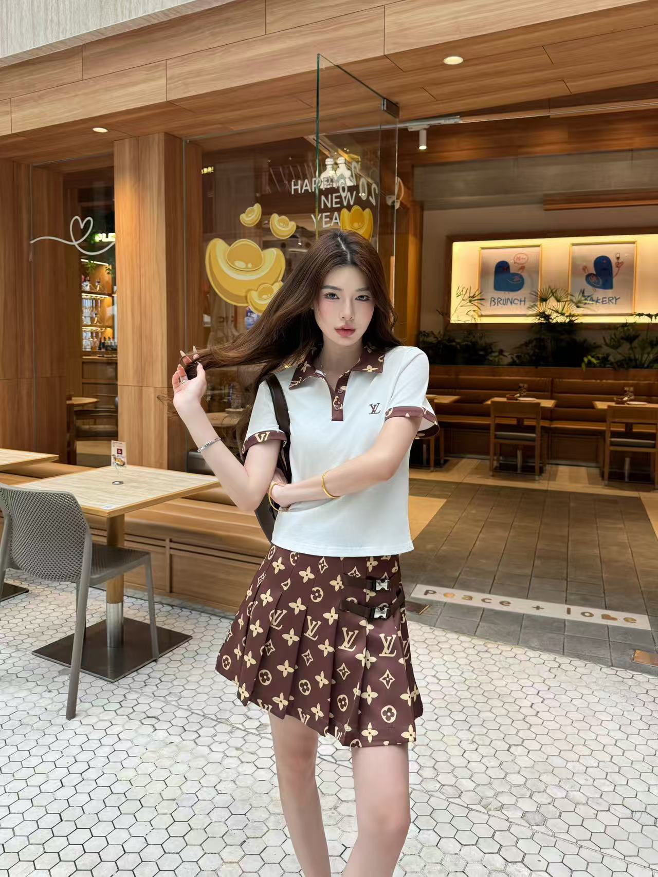 [TOP] Louis Vuitton LV Polo T-shirt + Skirt Set - White/Brown