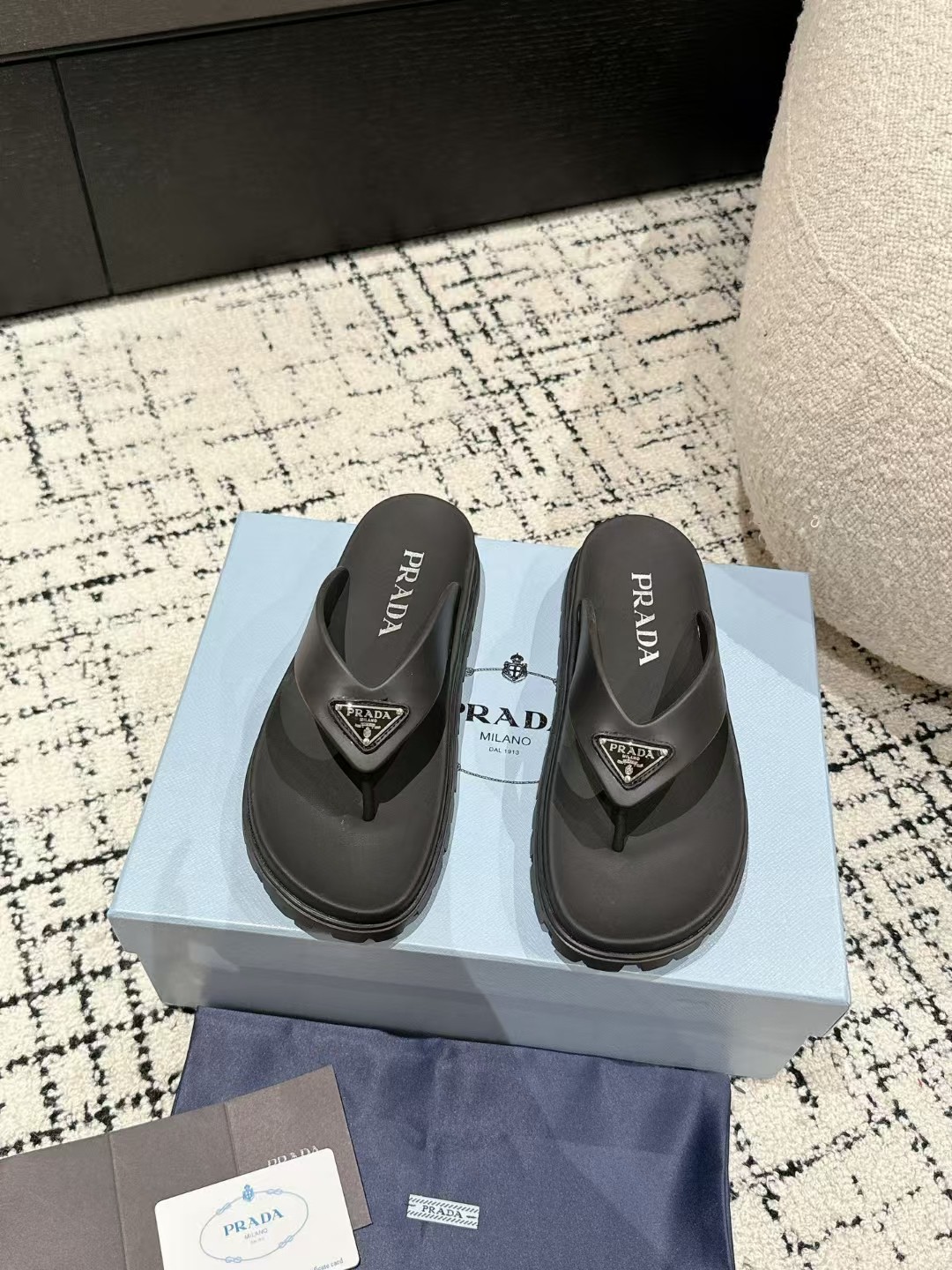 [TOP] PRADA Slippers - Black - 711 Luxury