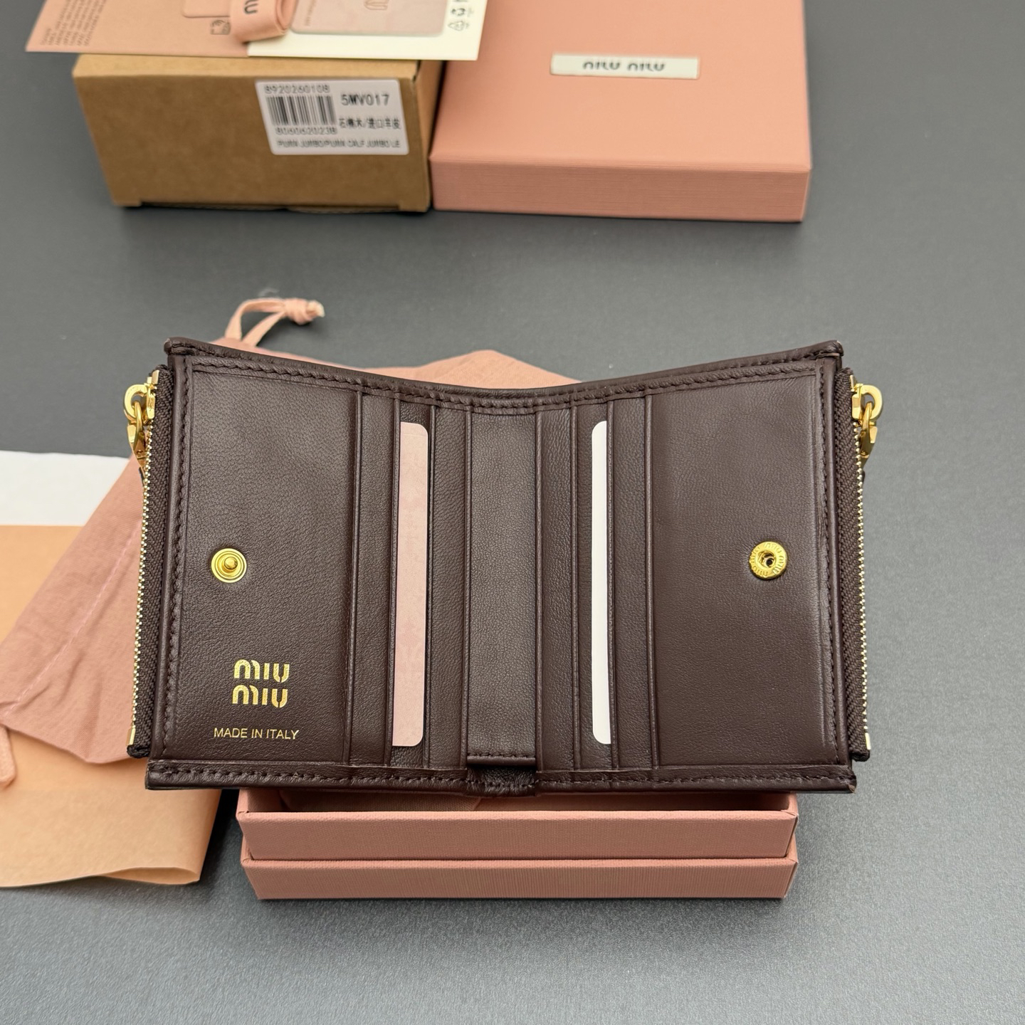 [TOP] Miu Miu  Wallet 11 x 9.2cm - Chocolate