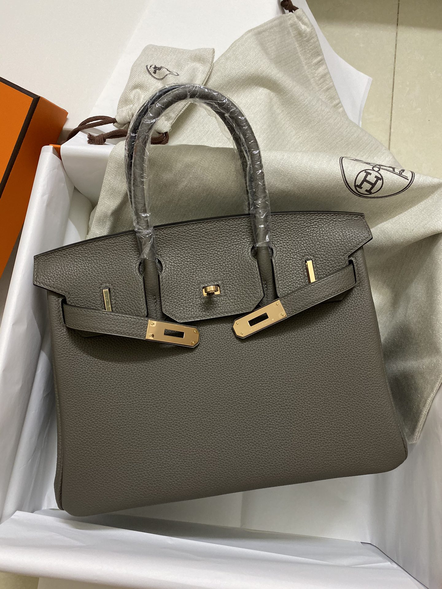 [TOP] HERMES Birkin Togo Leather 30cm - Etain & GHW