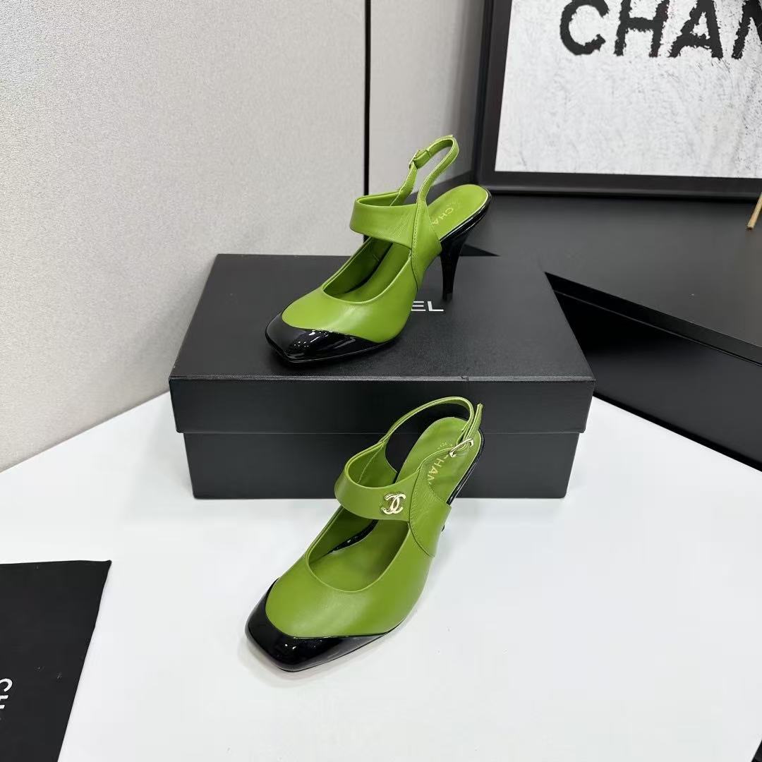 [TOP] CHANEL Mules - Green - 711 Luxury
