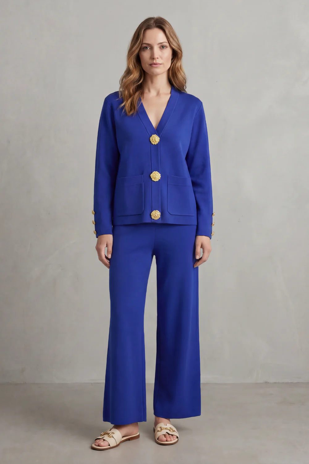Livia – Gold button detail – Buttoned lounge set