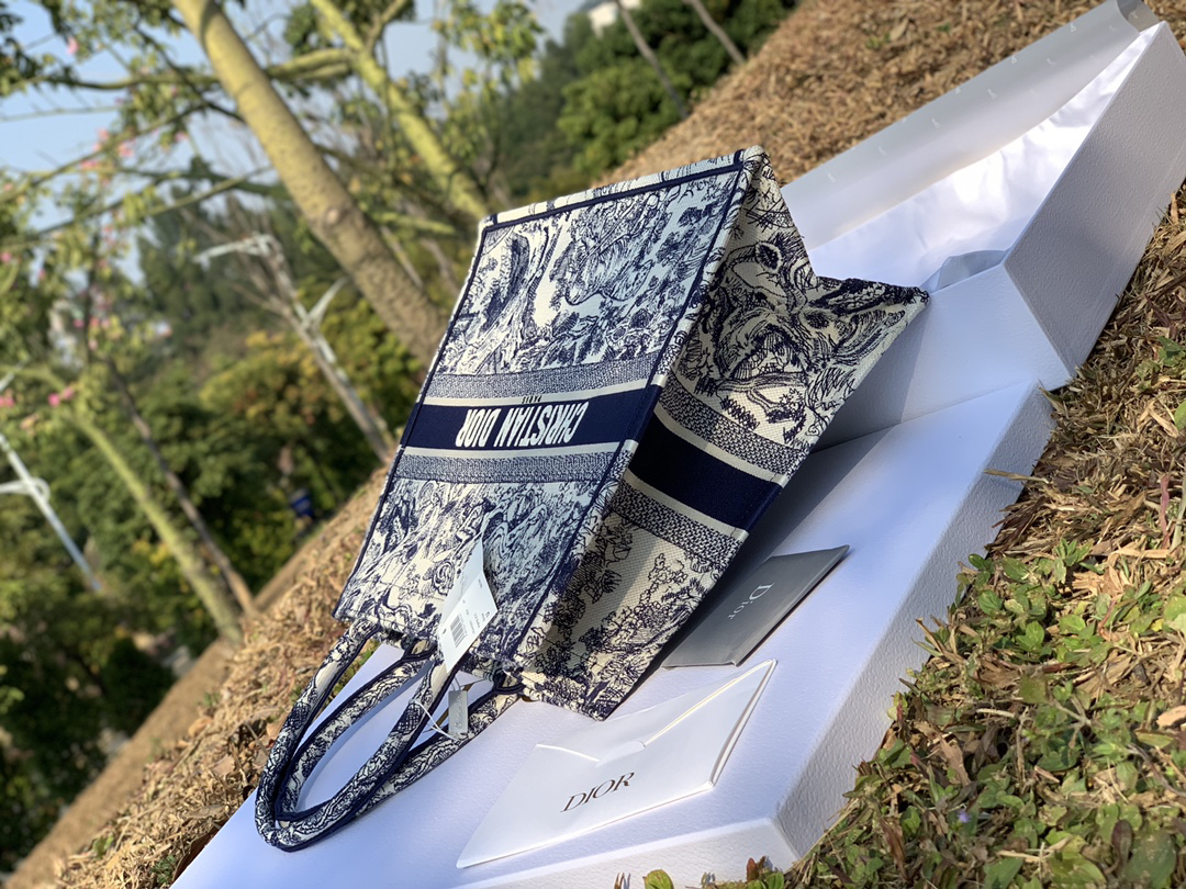 [TOP] Christian Dior Book Tote Bag 41.5x35x18cm - Navy Blue