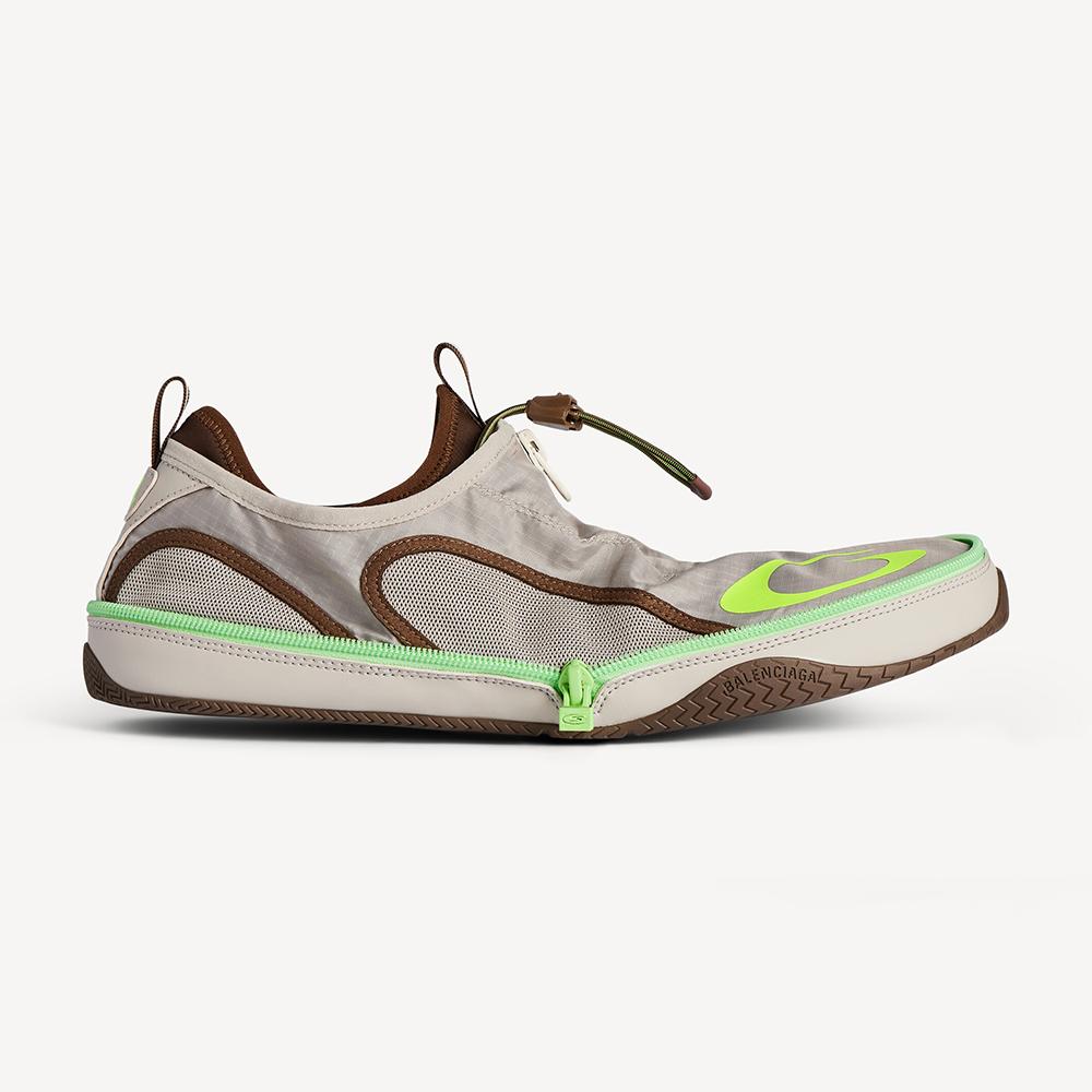 Balenciaga Shoes Balenciaga Pocket Gradient Sneaker #395164 View 2 | Nigo Office