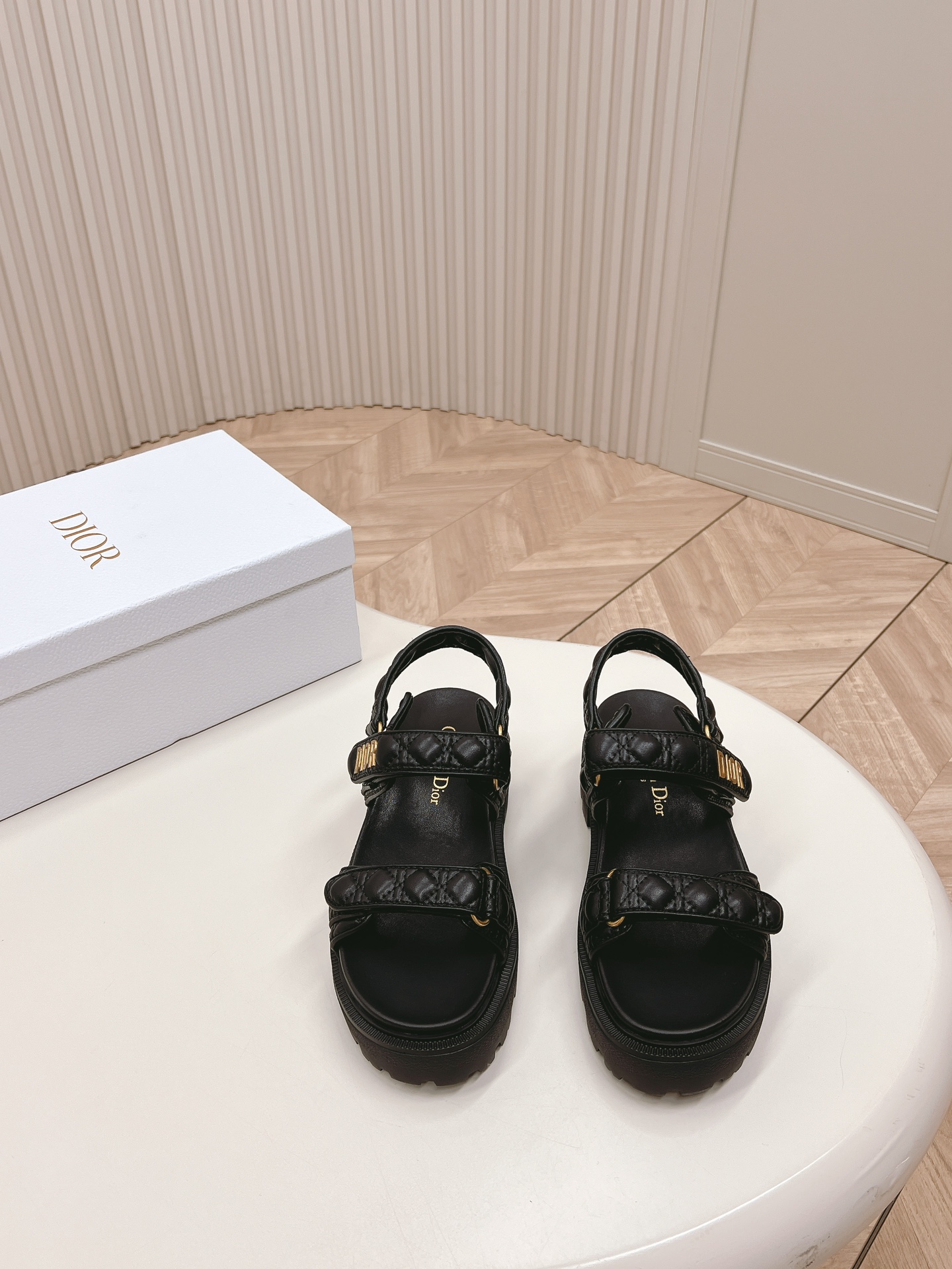 [TOP] Christian Dior Sandals - Black