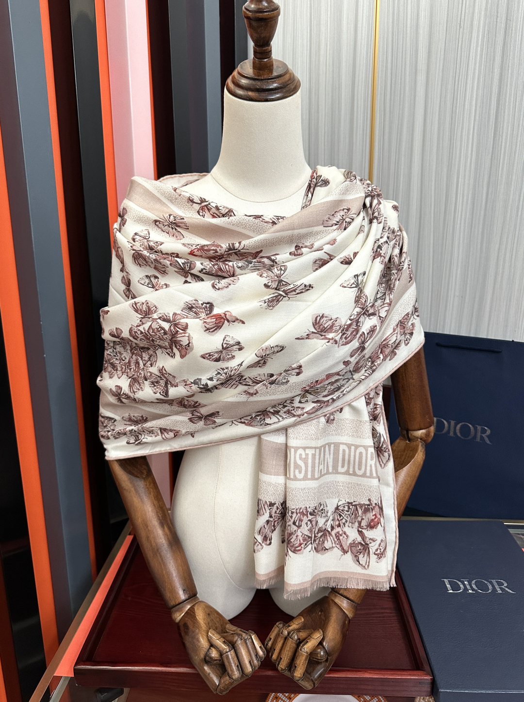 [TOP] Christian Dior Scarf 65x185cm - Pink and White - 711 Luxury
