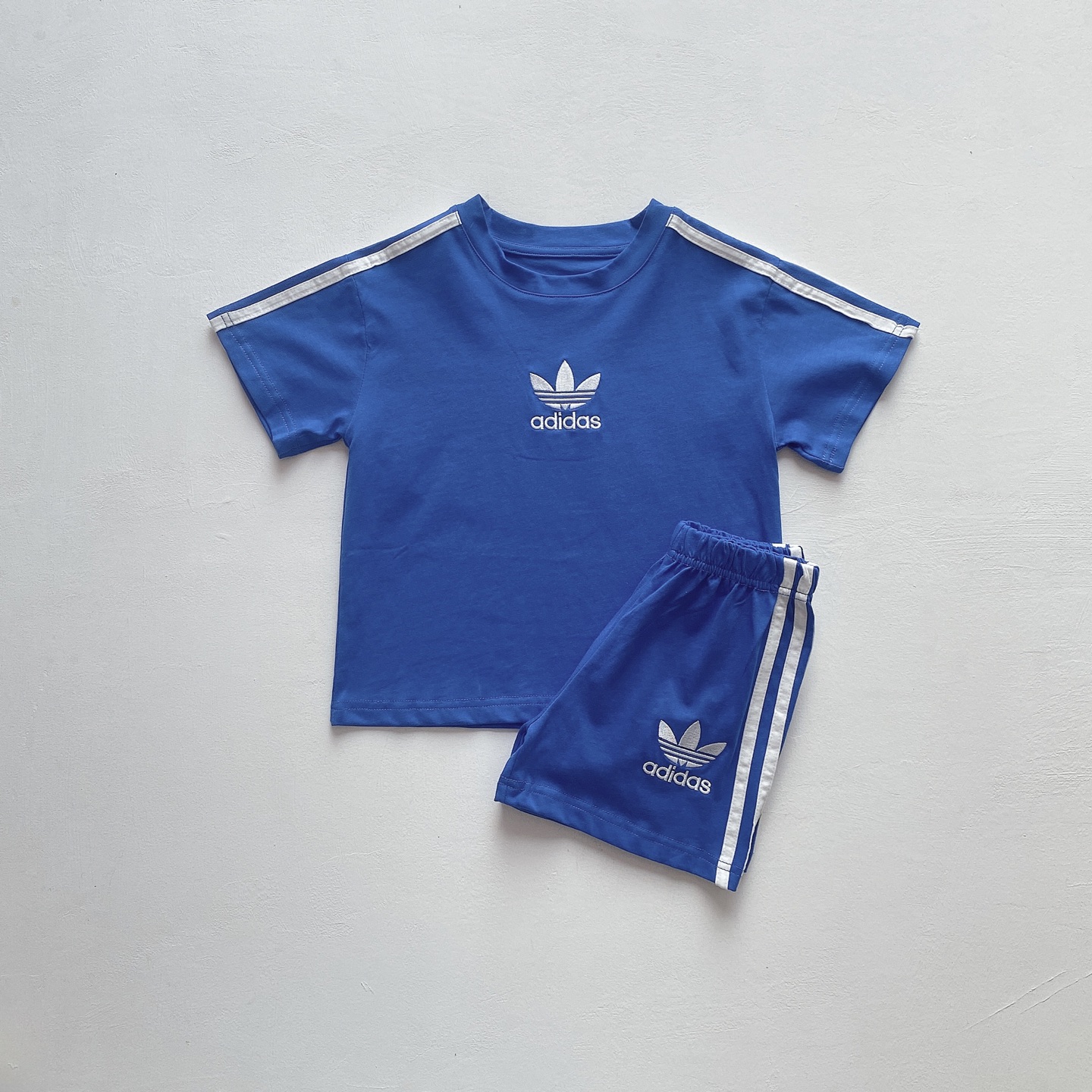 Adidas Kids 2Pcs Tracksuit For Boys Girls Embroidered Trefoil Striped Tee & Shorts 100% Cotton Sizes 80-130