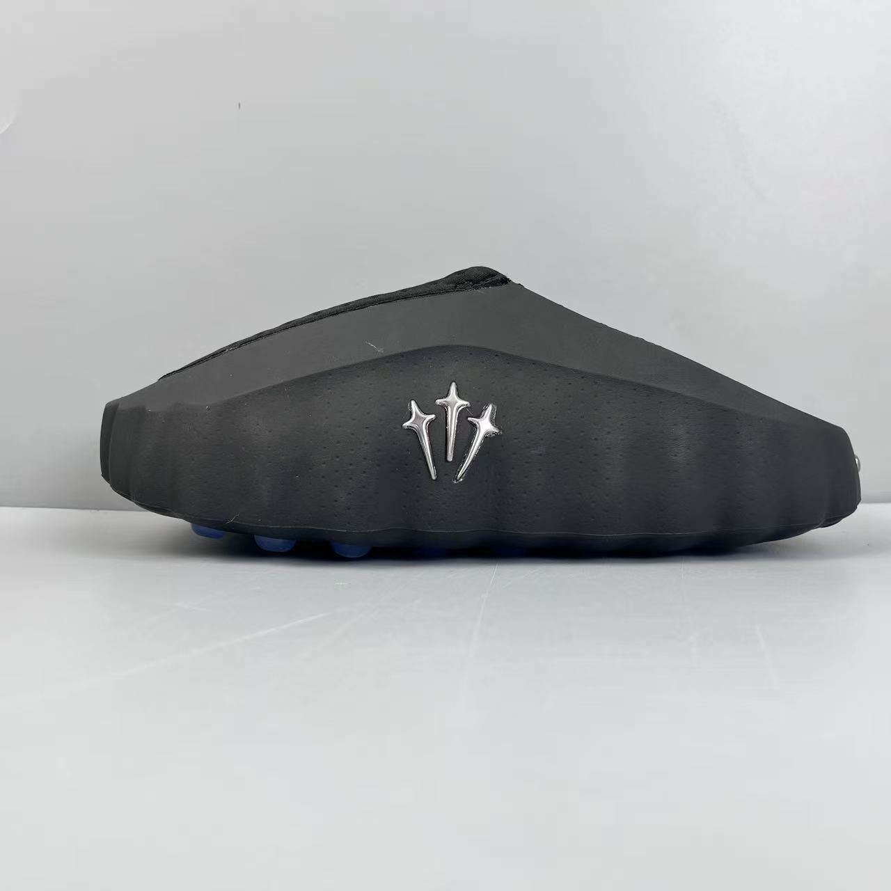 Chrome Hearts Shoes Nike X Chrome Hearts Massage Slippers #388334 View 2 | Nigo Office