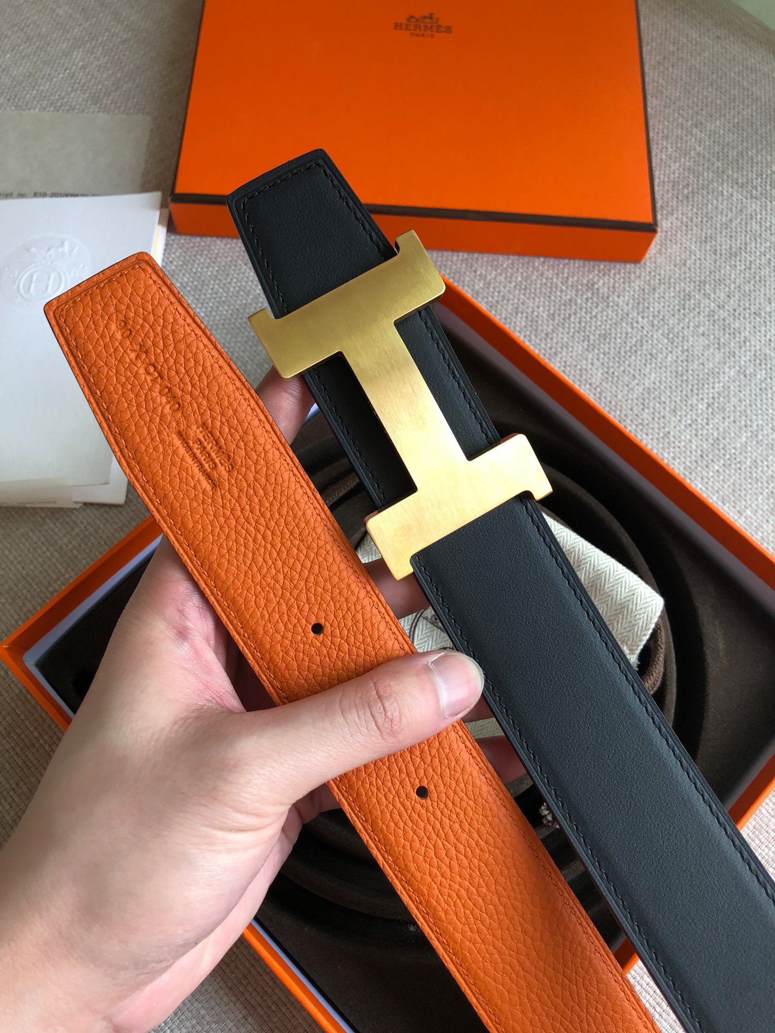 [TOP] HERMES Men's Calfskin Belt 38mm - Black and Orange - 711 Luxury