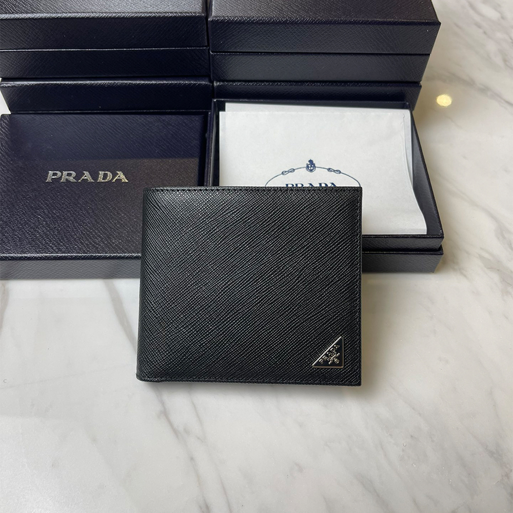 Prada Wallet Prada Cowhide Short Wallet #327830 | Nigo Office