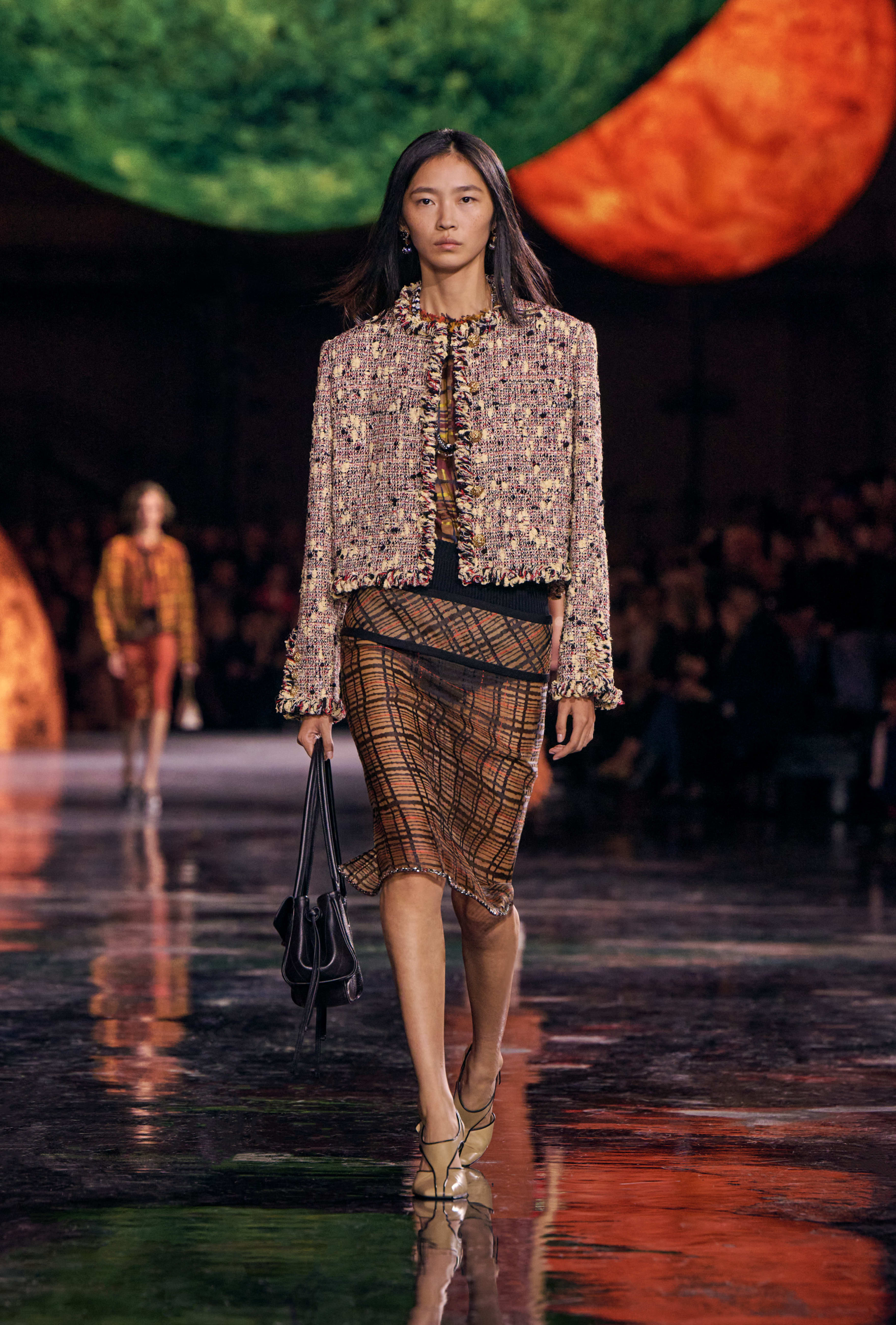 NIGO Chanel Small Shopping Bag Grained Calfskin Gold-tone Metal Black #nigo377657