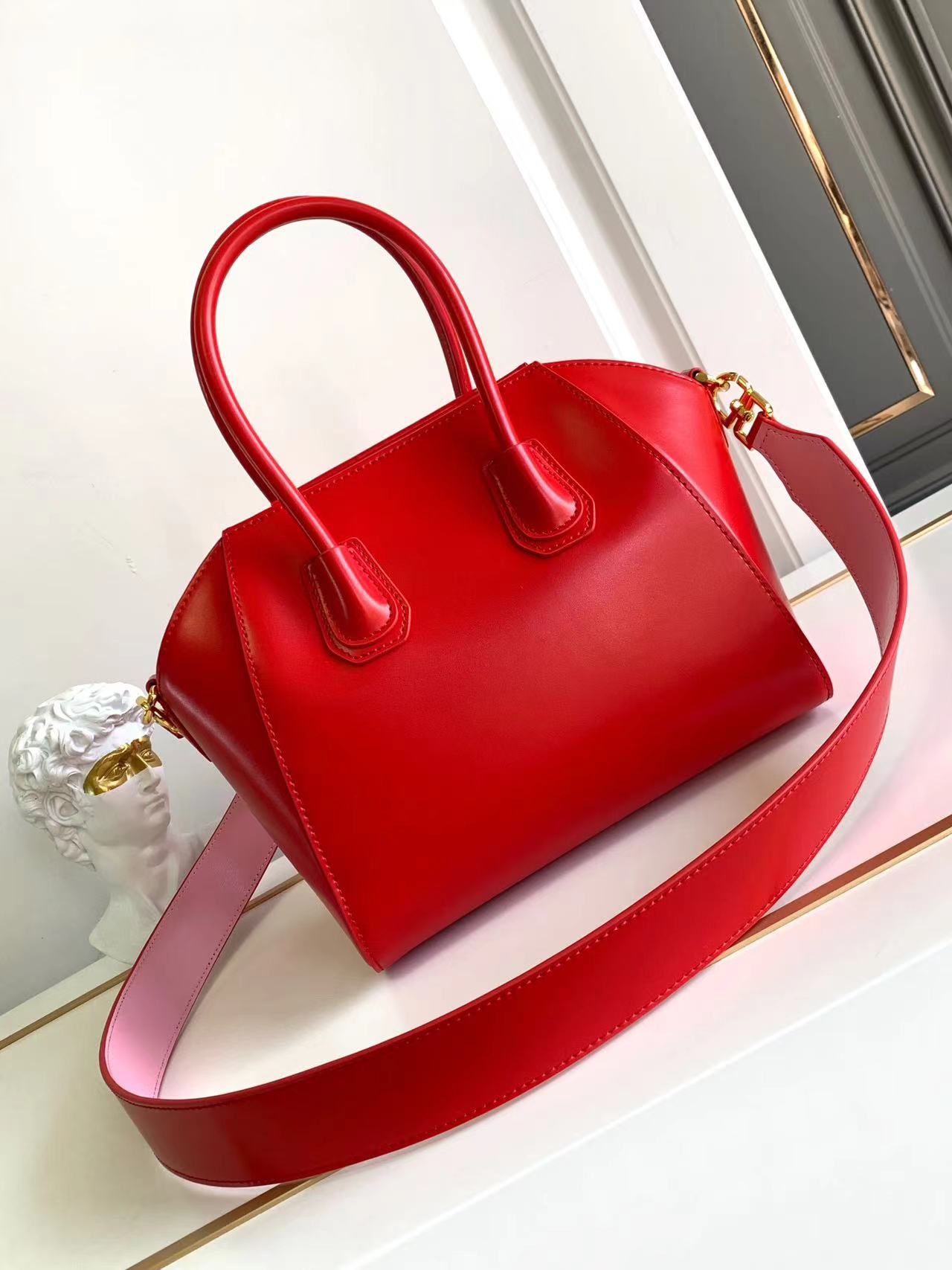 [TOP] GIVENCHY Antigona Tote Bag  - Red