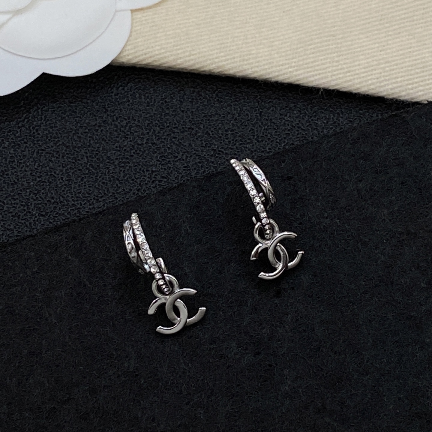 [TOP] CHANEL Earrings - 2 Colors - 711 Luxury
