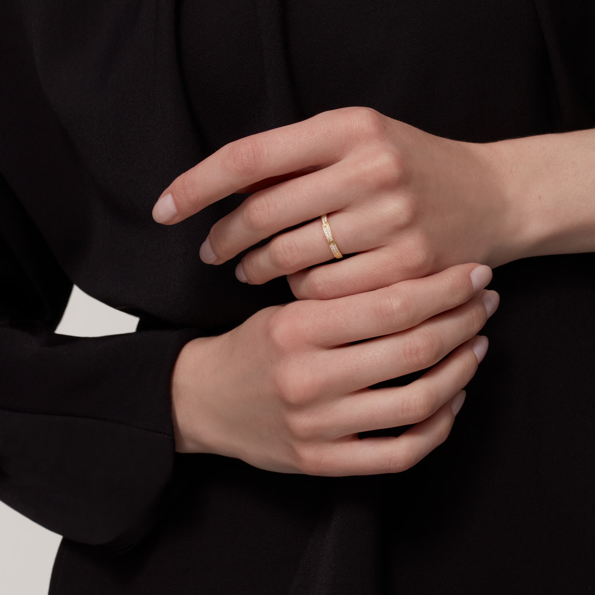 Carty Love Stardust Ring ,Yellow Gold ,Full Pave Moissanite,Small Model