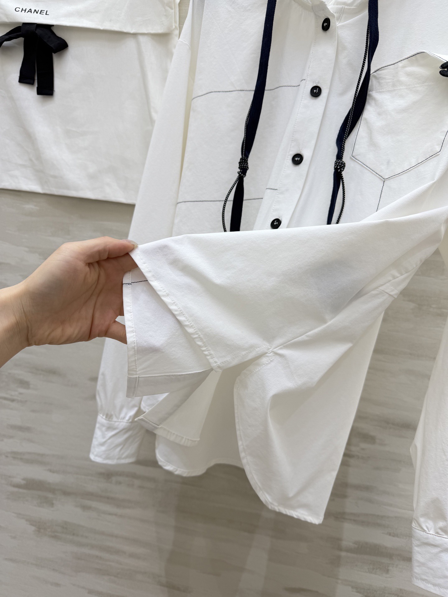 [TOP] CHANEL Shirt - White - 711 Luxury