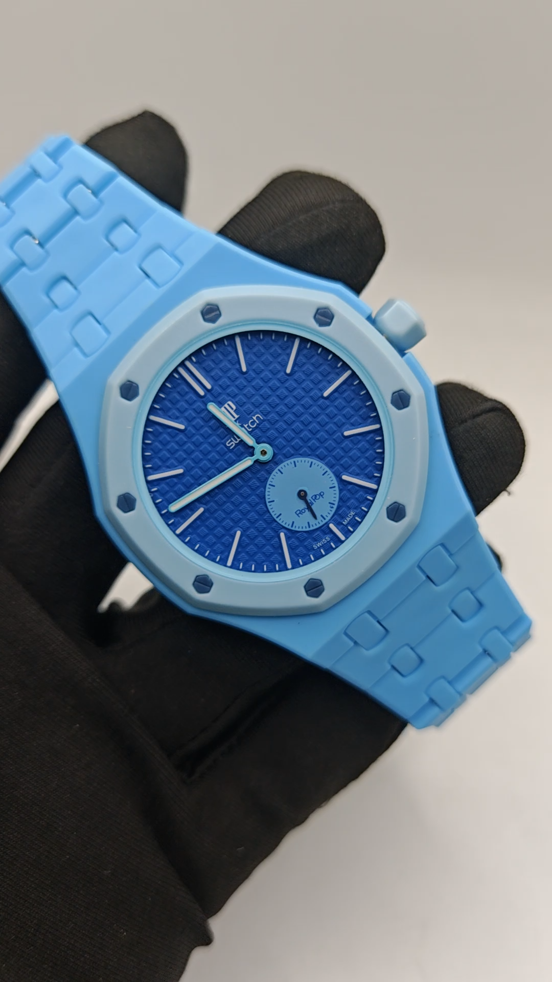 Audemars Piguet Royal Oak Small Second Watch All Light Blue Rubber Case Bracelet Deep Blue Tapisserie Dial Luxury Men Mechanical Wristwatch