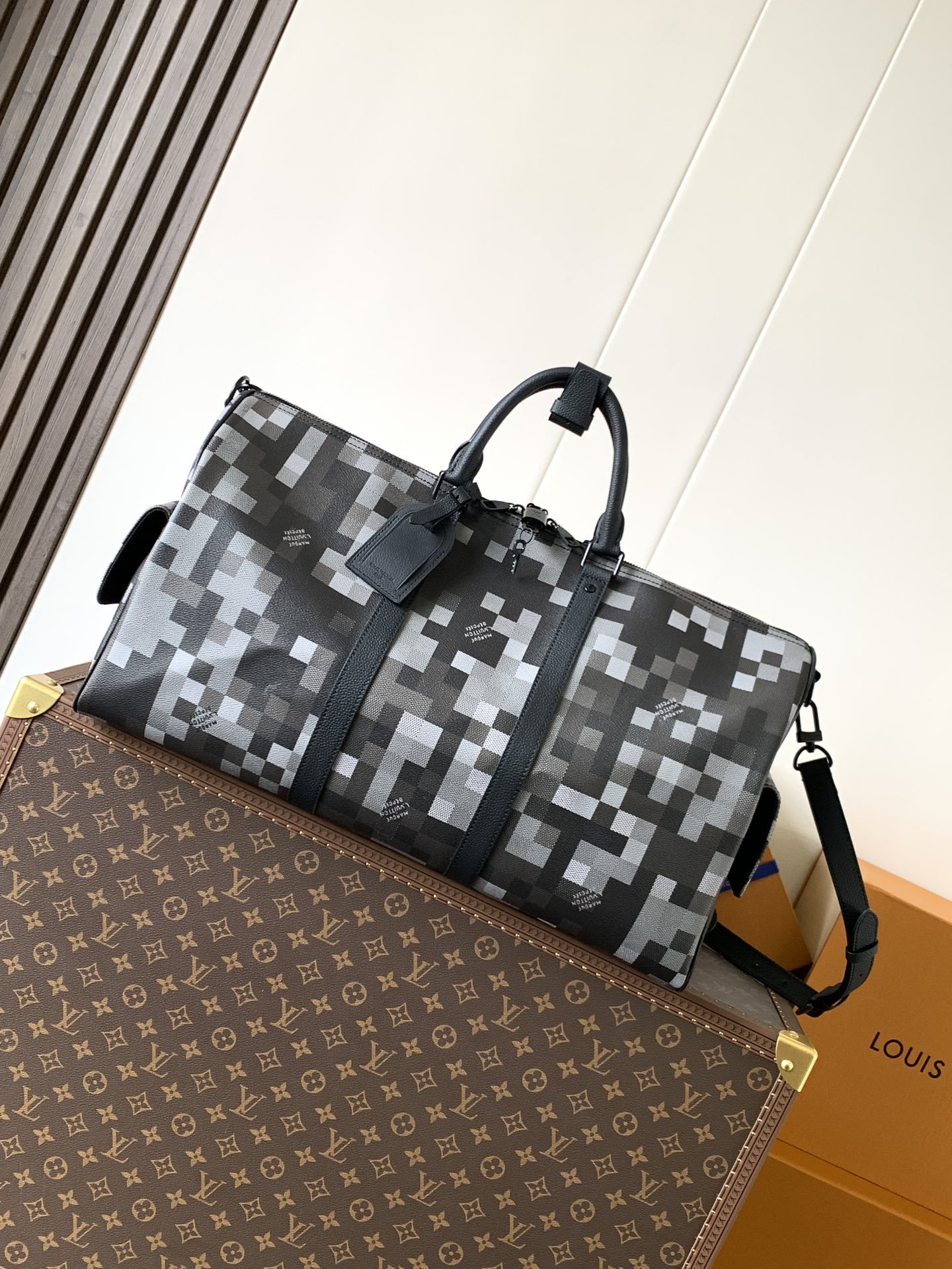 Louis Vuitton Bag LOUIS VUITTON Keepall Bandoulière 50 Damoflage M14957 #390081 View 2 | Nigo Office
