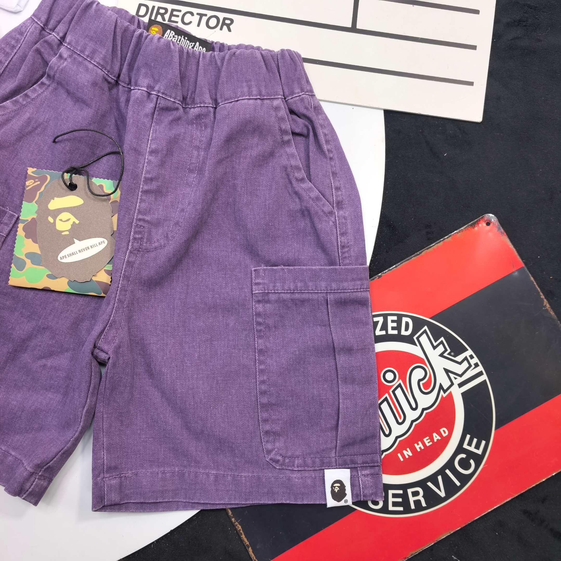 Bape Unisex Kids White Rainbow Baby Milo Print Short Sleeve T-Shirt & Purple Washed Cargo Denim Shorts Set Boys Girls Sizes 90-150