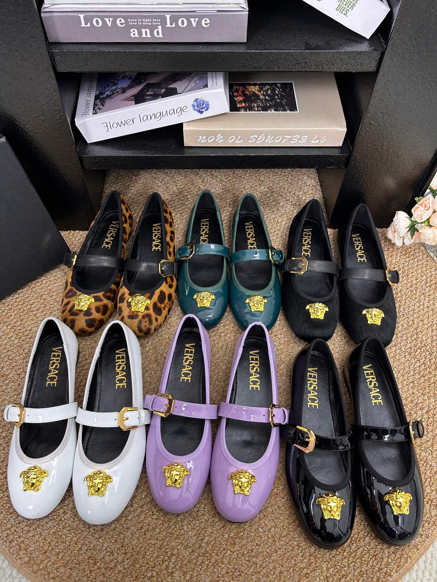 [TOP] VERSACE Flat Shoes - 6 Colors