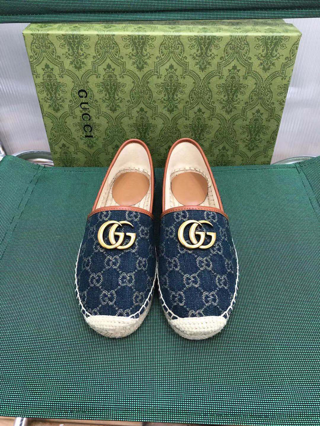 [TOP] GUCCI  Fisherman's Shoes - Blue - 711 Luxury