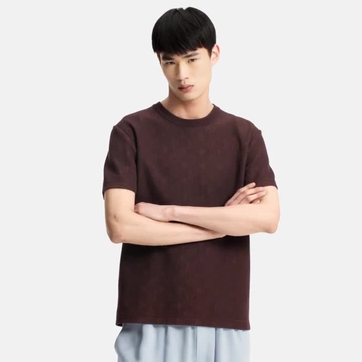 Louis Vuitton Accessory LOUIS VUITTON Hidden Monogram Short-Sleeved Jacquard Crewneck #394376 View 2 | Nigo Office
