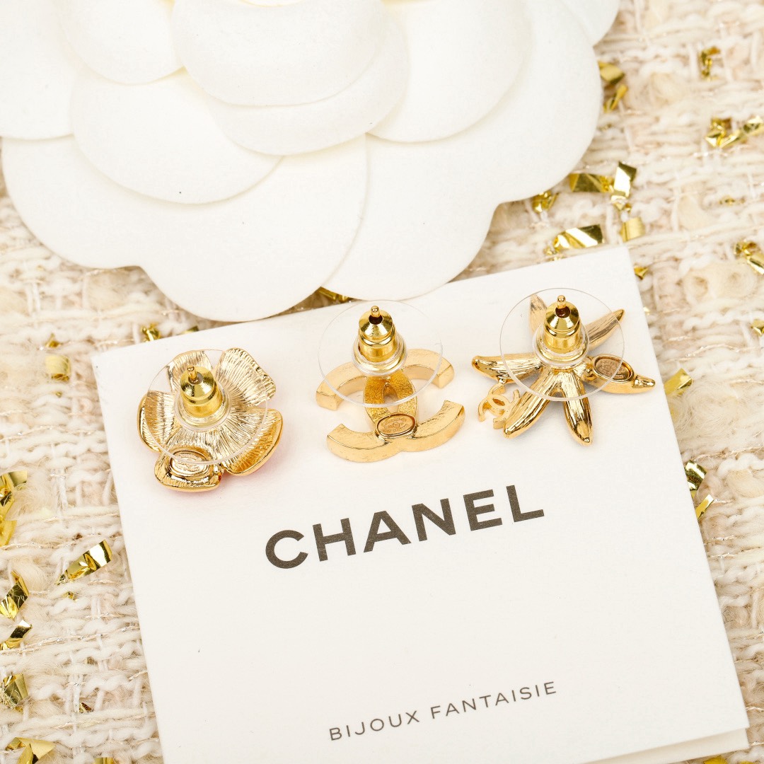 [TOP] CHANEL Earrings Set - Gold