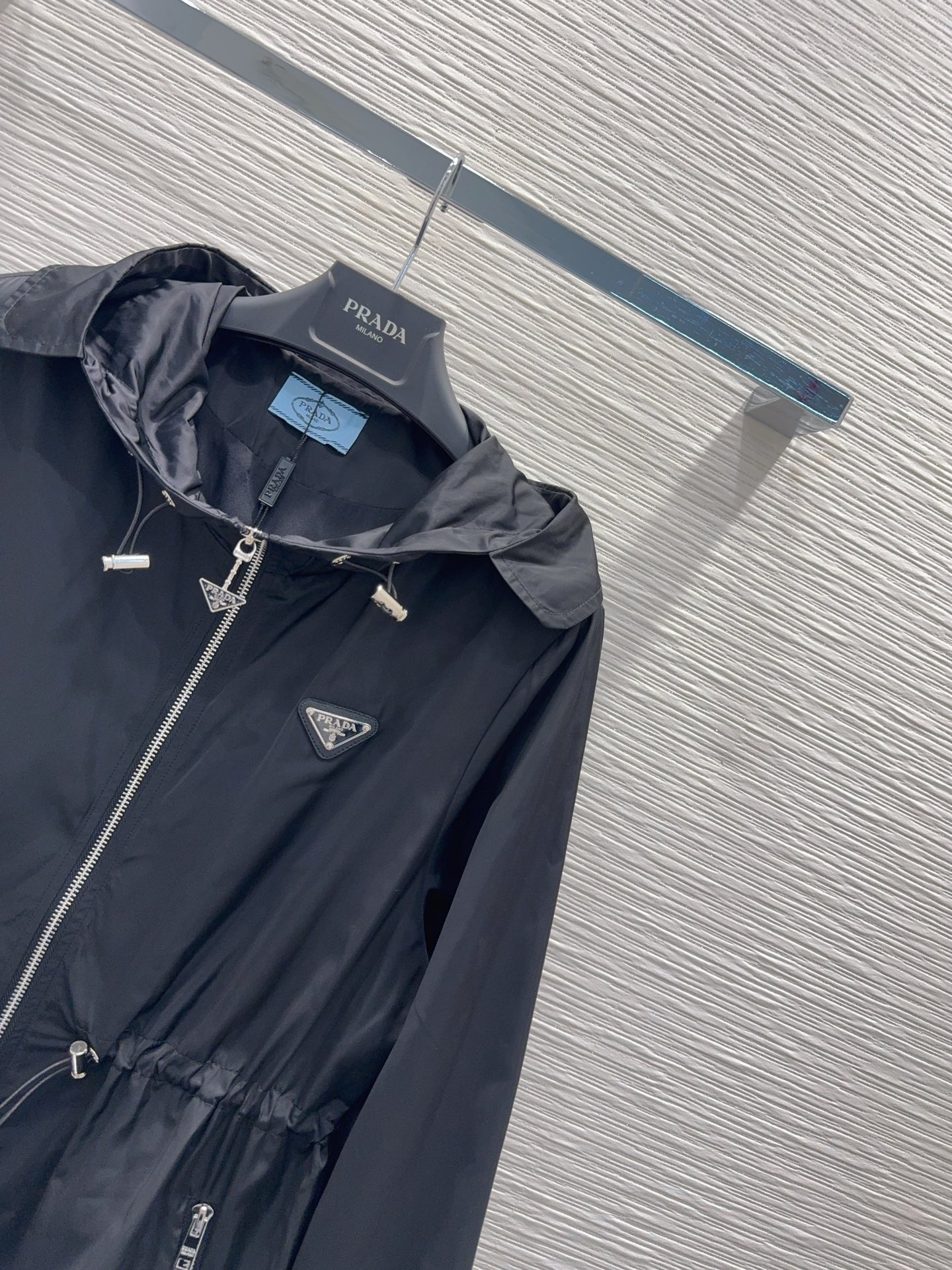 [TOP] PRADA  Hooded Jacket - Black