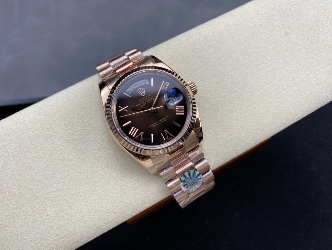 [TOP] ROLEX  Watch 36 mm - Black