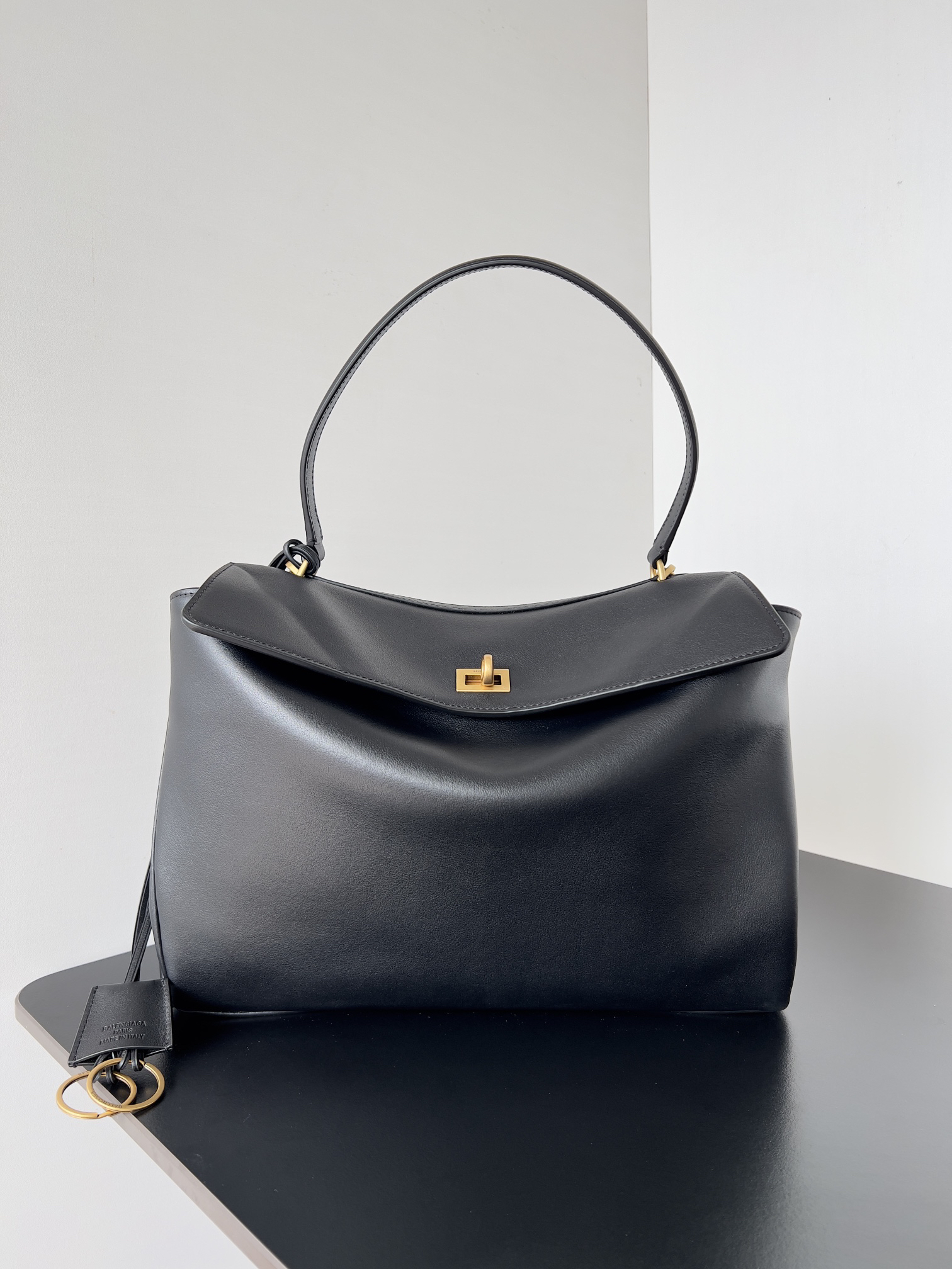 [TOP] BALENCIAGA Rodeo Bag 35x23.3x10.9cm - Black & GHW - 711 Luxury