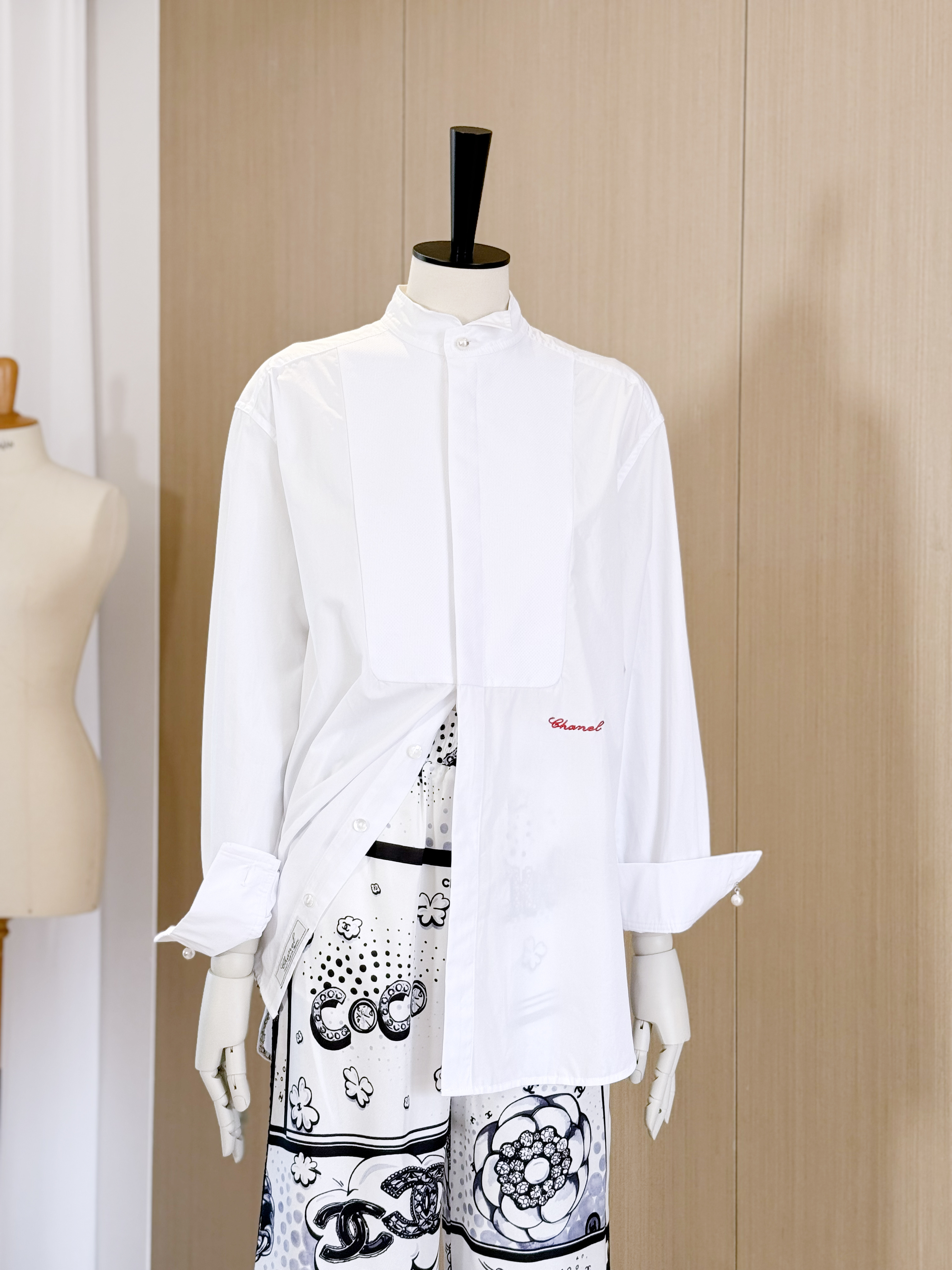 Chanel Long-sleeved Shirt Cotton White #377594