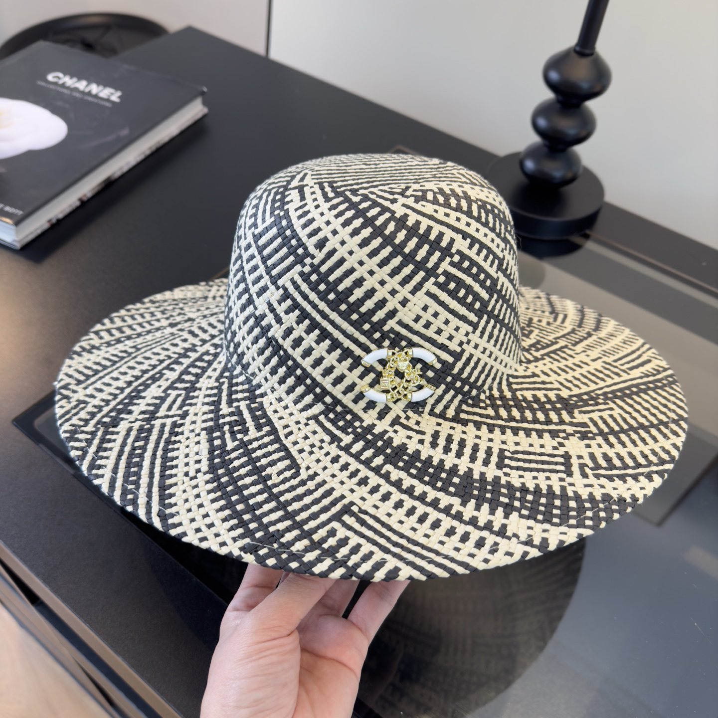 [TOP] CHANEL Hat - Black - 711 Luxury
