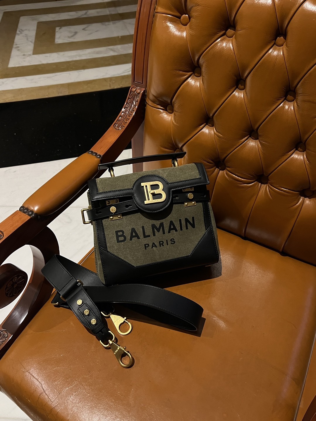 [TOP] BALMAIN Canvas Embroidered Leather Patch Bag 23*20*11cm - Dark Green - 711 Luxury