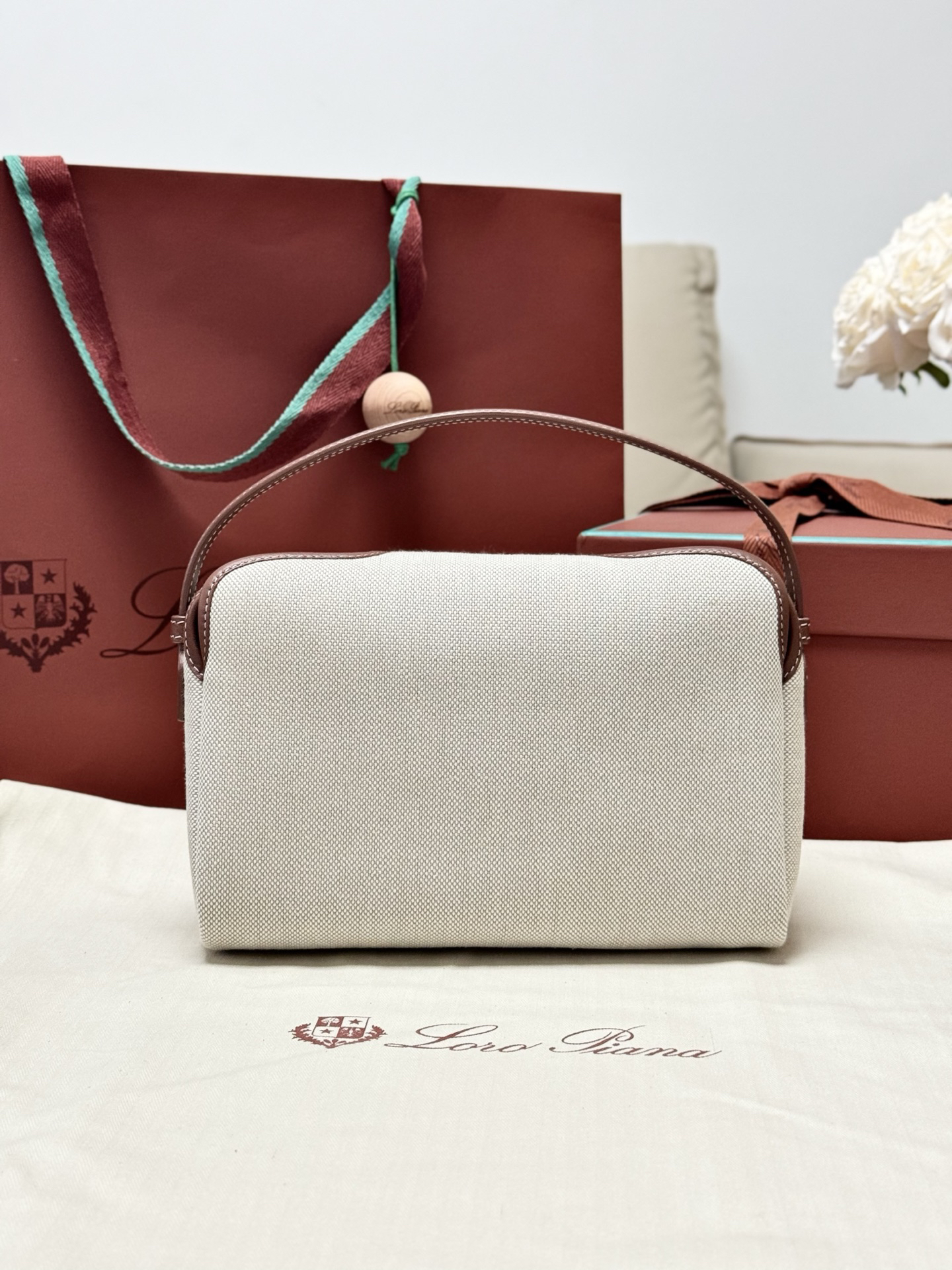 [TOP] Loro Piana Travel Bag 22 x 15 x 7.5cm - White - 711 Luxury
