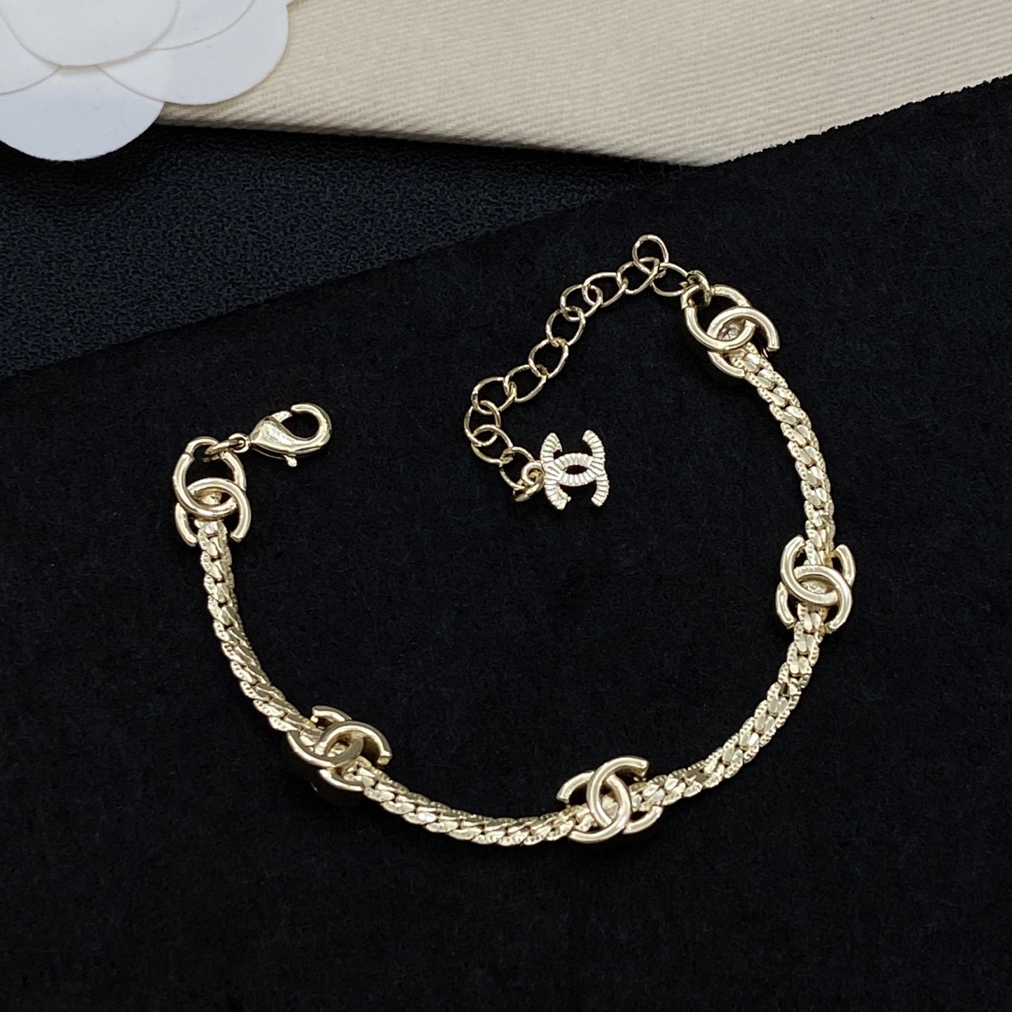 [TOP] CHANEL Bracelet - 2 Colors - 711 Luxury