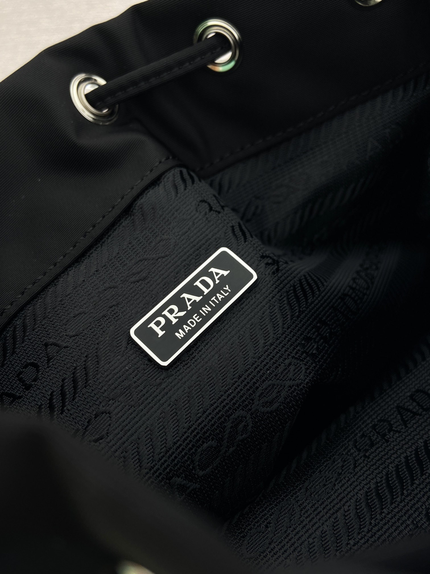 [TOP] PRADA Re-Nylon Bag 15.5x23x10cm - Black - 711 Luxury