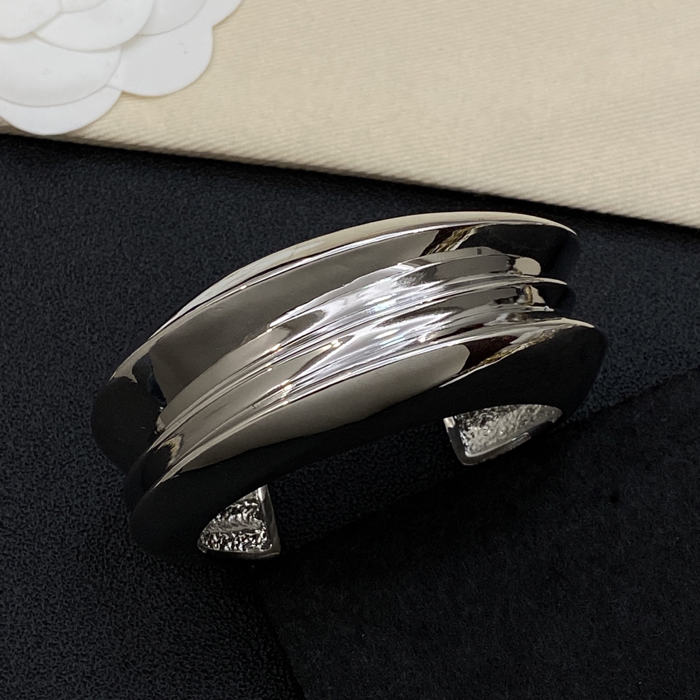 [TOP] Yves Saint Laurent YSL Bracelet - 2 Color - 711 Luxury
