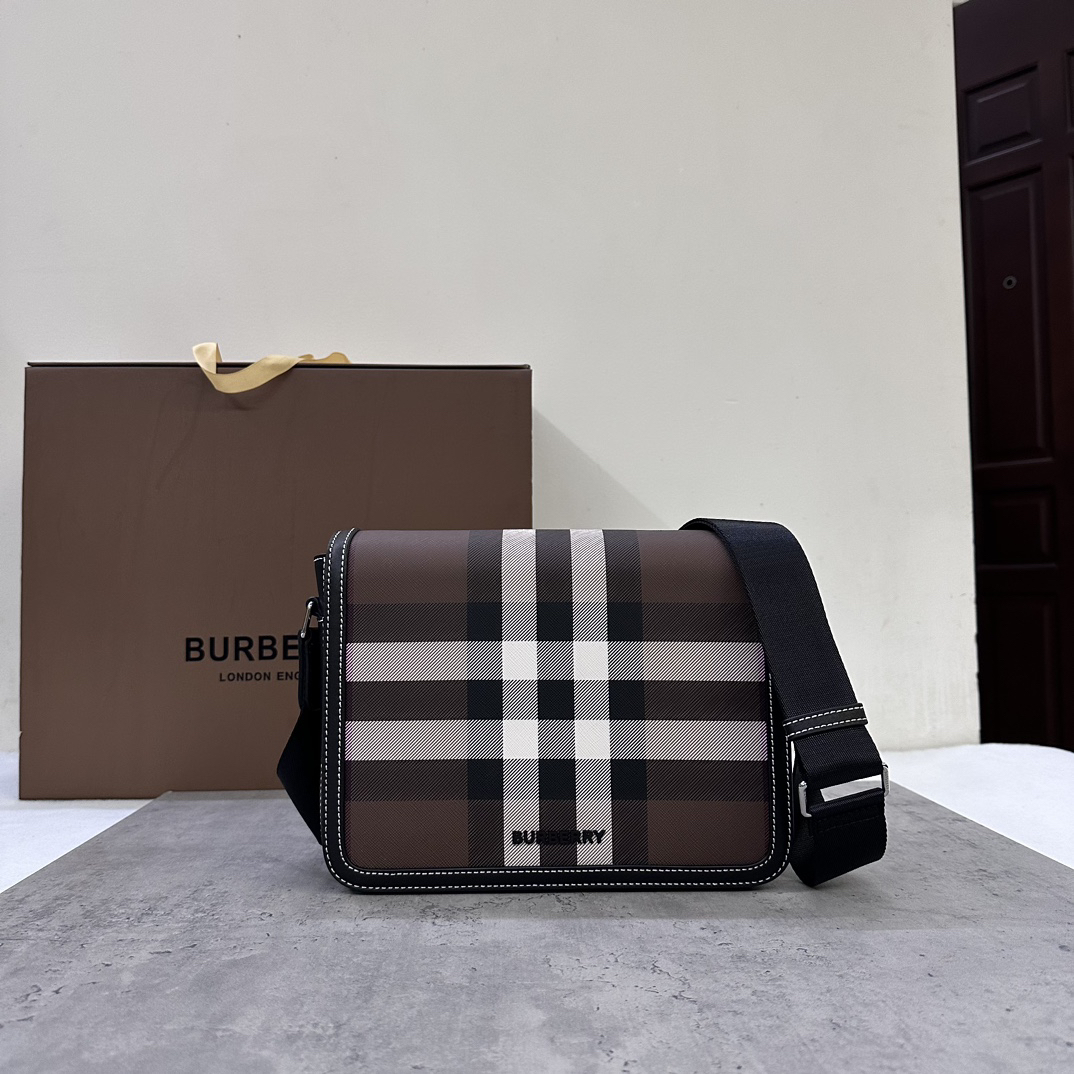 [TOP] BURBERRY Messenger Bag 25.5 × 6.5 x 21.5cm - Brown - 711 Luxury