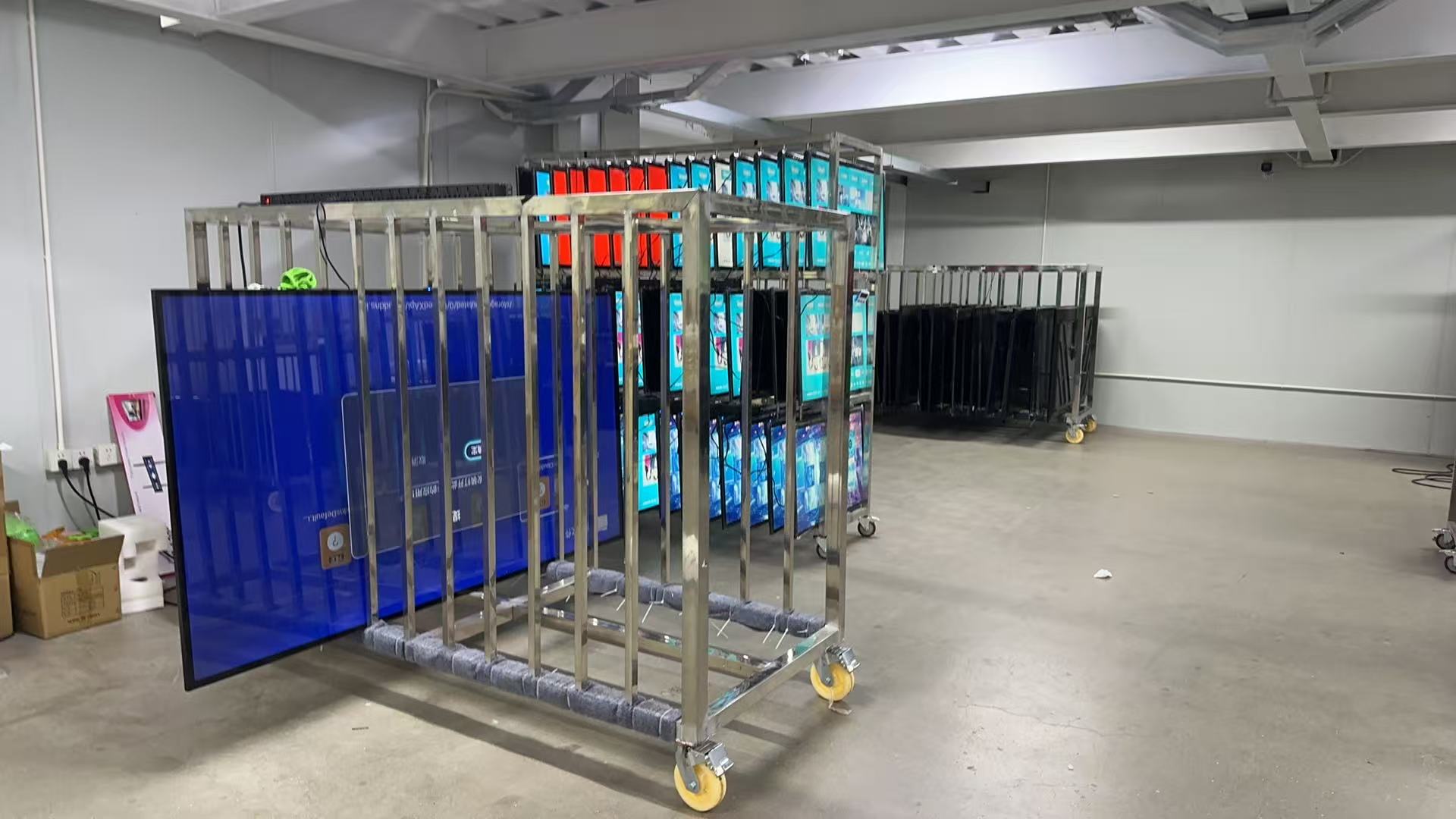 65-inch TV --0.29CBM    24.25KG