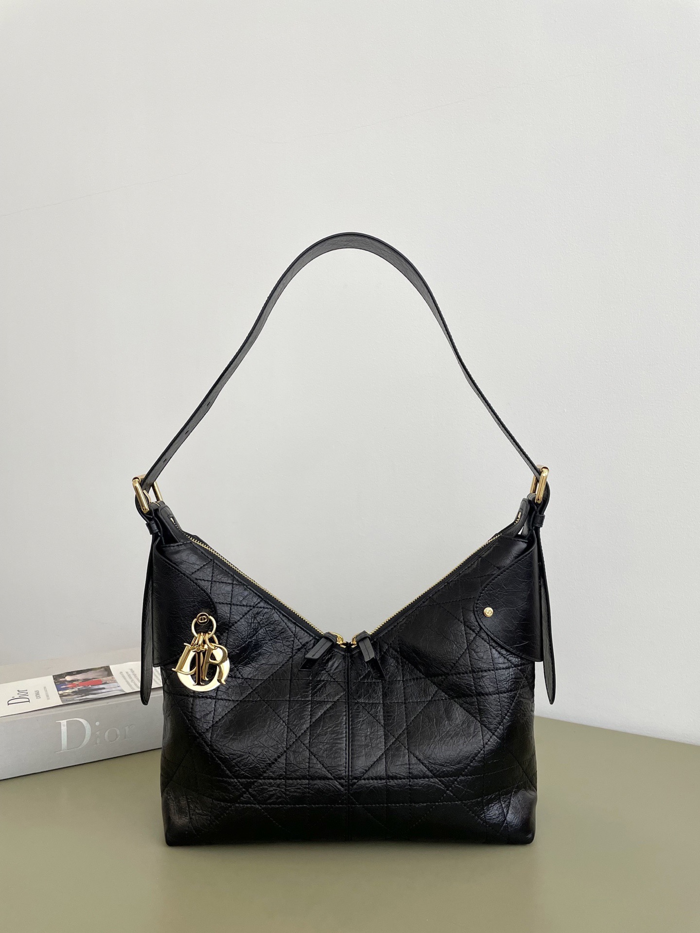 DIOR Medium Voyage Bag #396983