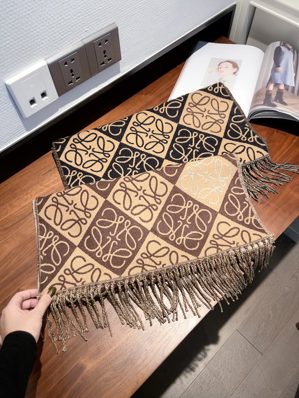 [TOP] LOEWE Wool Scarf 180✖️45cm- 2 Colors