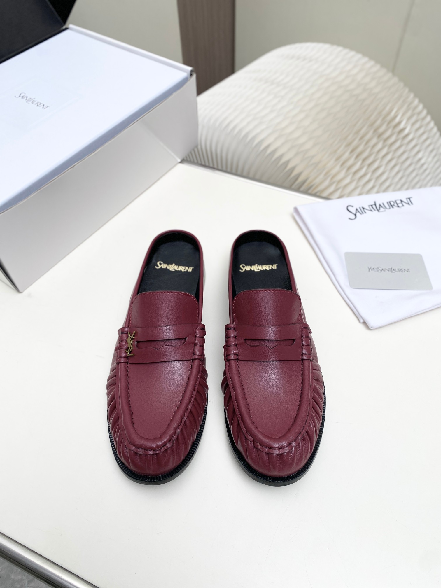 [TOP] Yves Saint Laurent YSL Loafers Shoes  - Red - 711 Luxury
