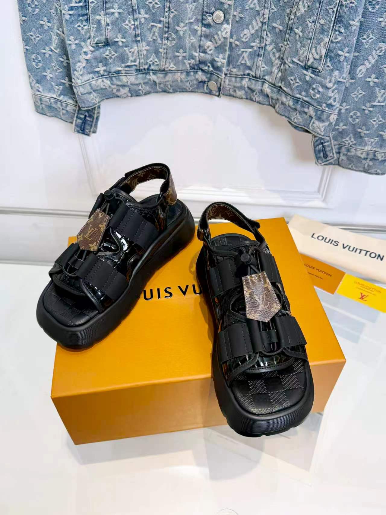 [TOP] Louis Vuitton LV Sandals - Brown - 711 Luxury