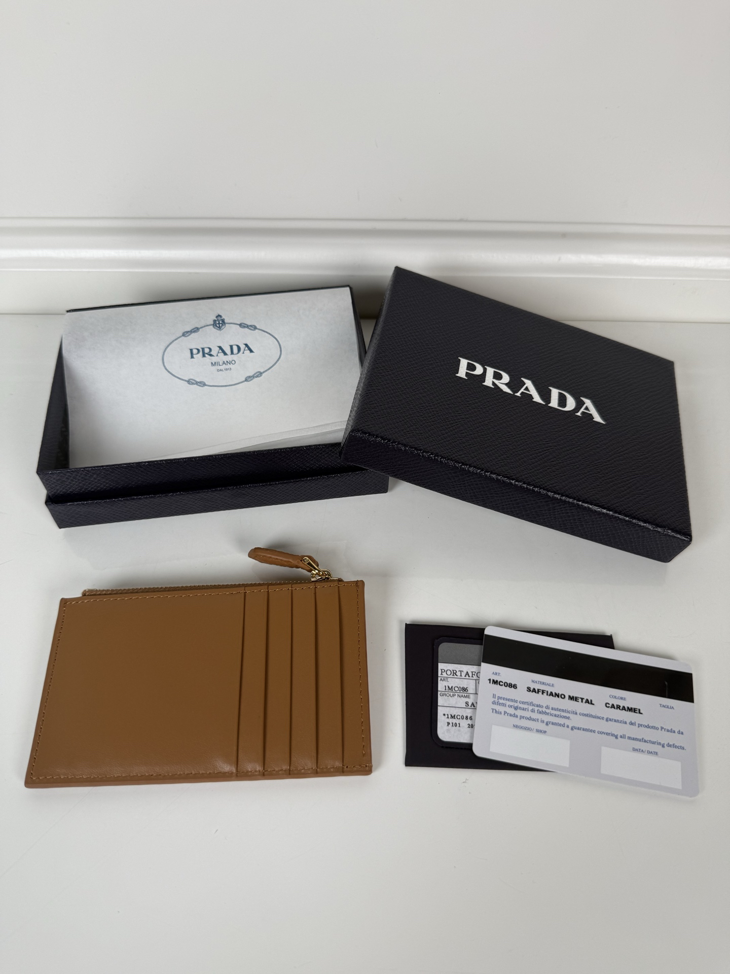 [TOP] PRADA Card Holder 8cm*13cm - Brown - 711 Luxury