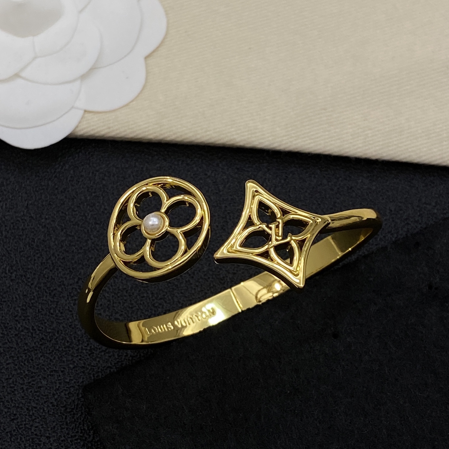 [TOP] Louis Vuitton LV Bracelet - 2 Color - 711 Luxury