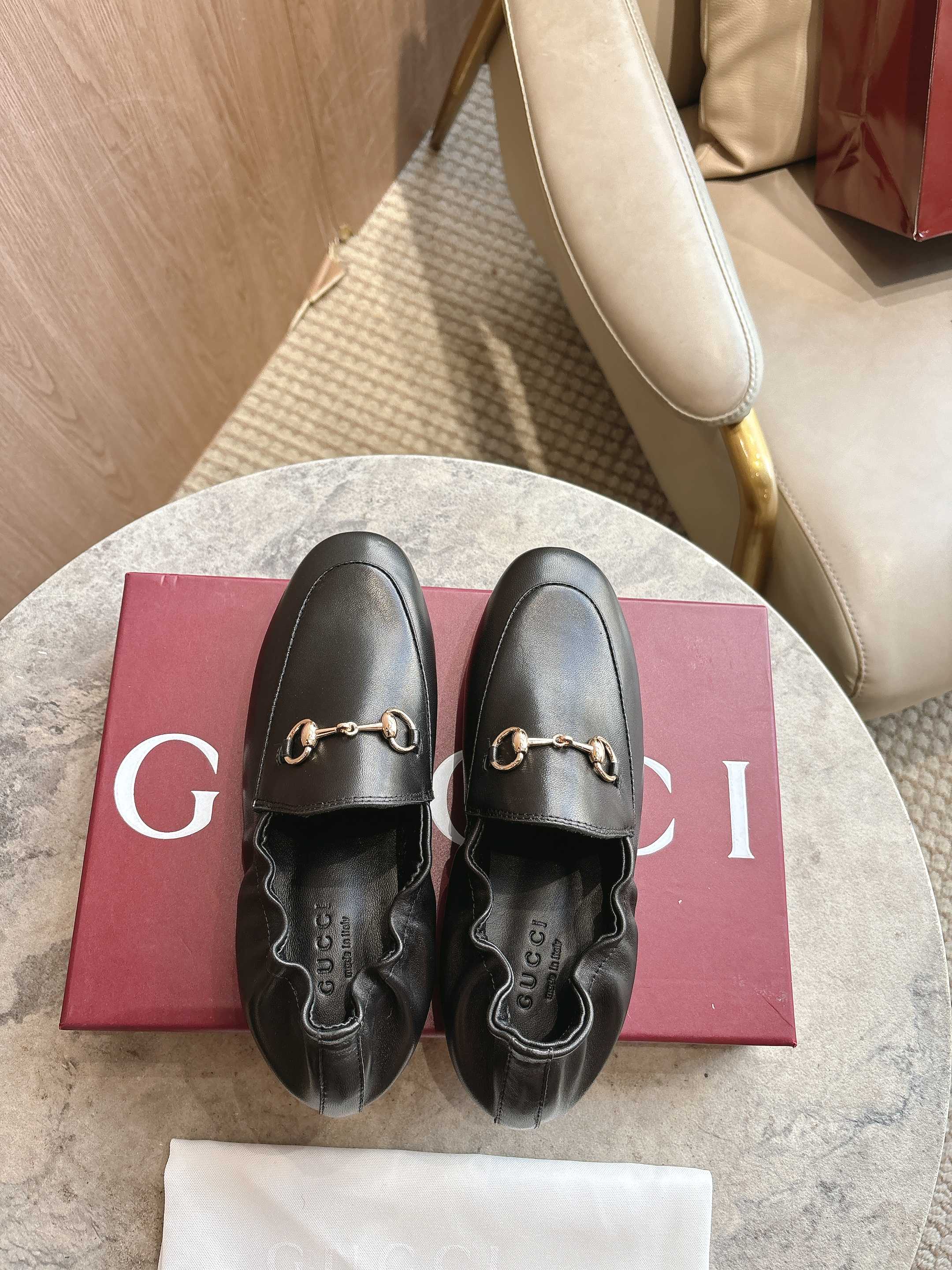 [TOP] GUCCI Loafers - Black - 711 Luxury