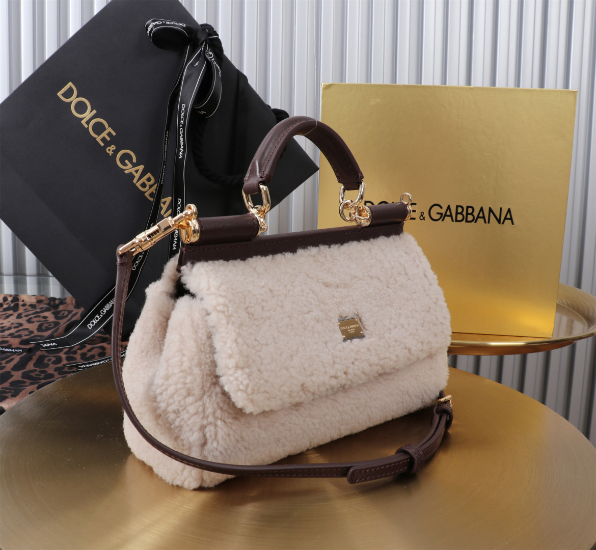 [TOP] Dolce & Gabbana D&G Sicily Bag Lambswool Bag 18x11x6cm - Pink - 711 Luxury