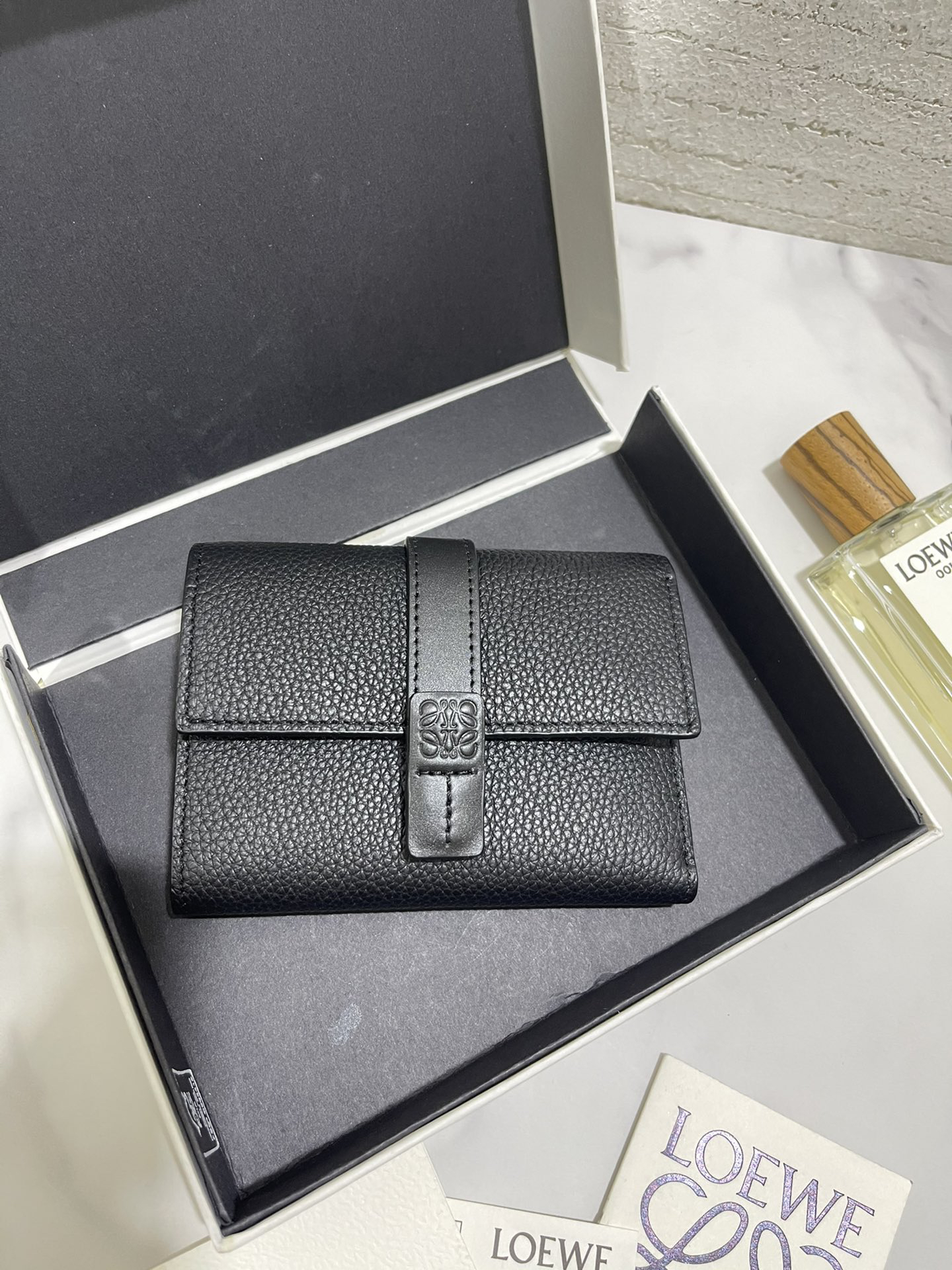 [TOP] LOEWE Wallet 12*8.5cm - Black - 711 Luxury