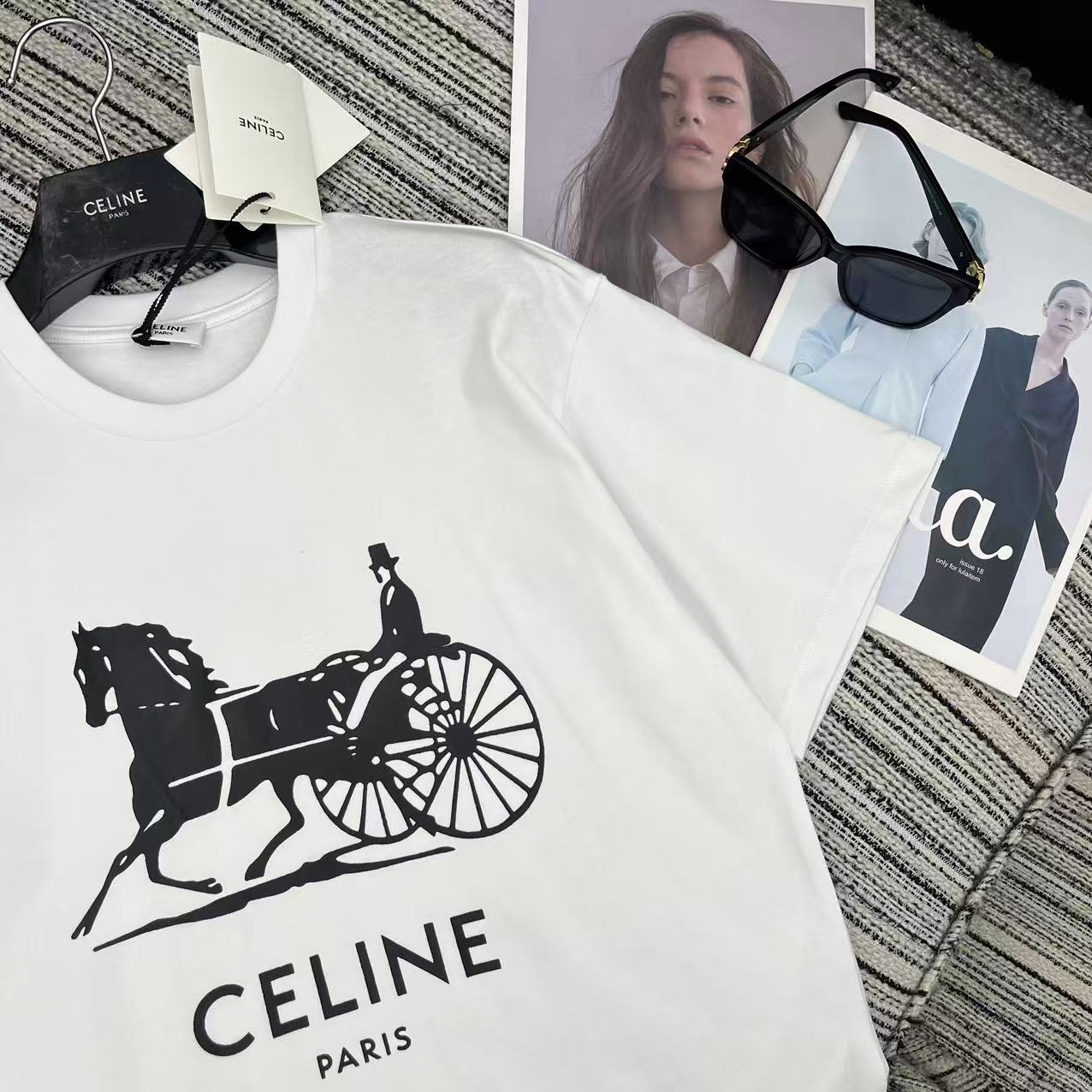 [TOP] CELINE Letter Print Short-Sleeve Crew Neck T-Shirt - White