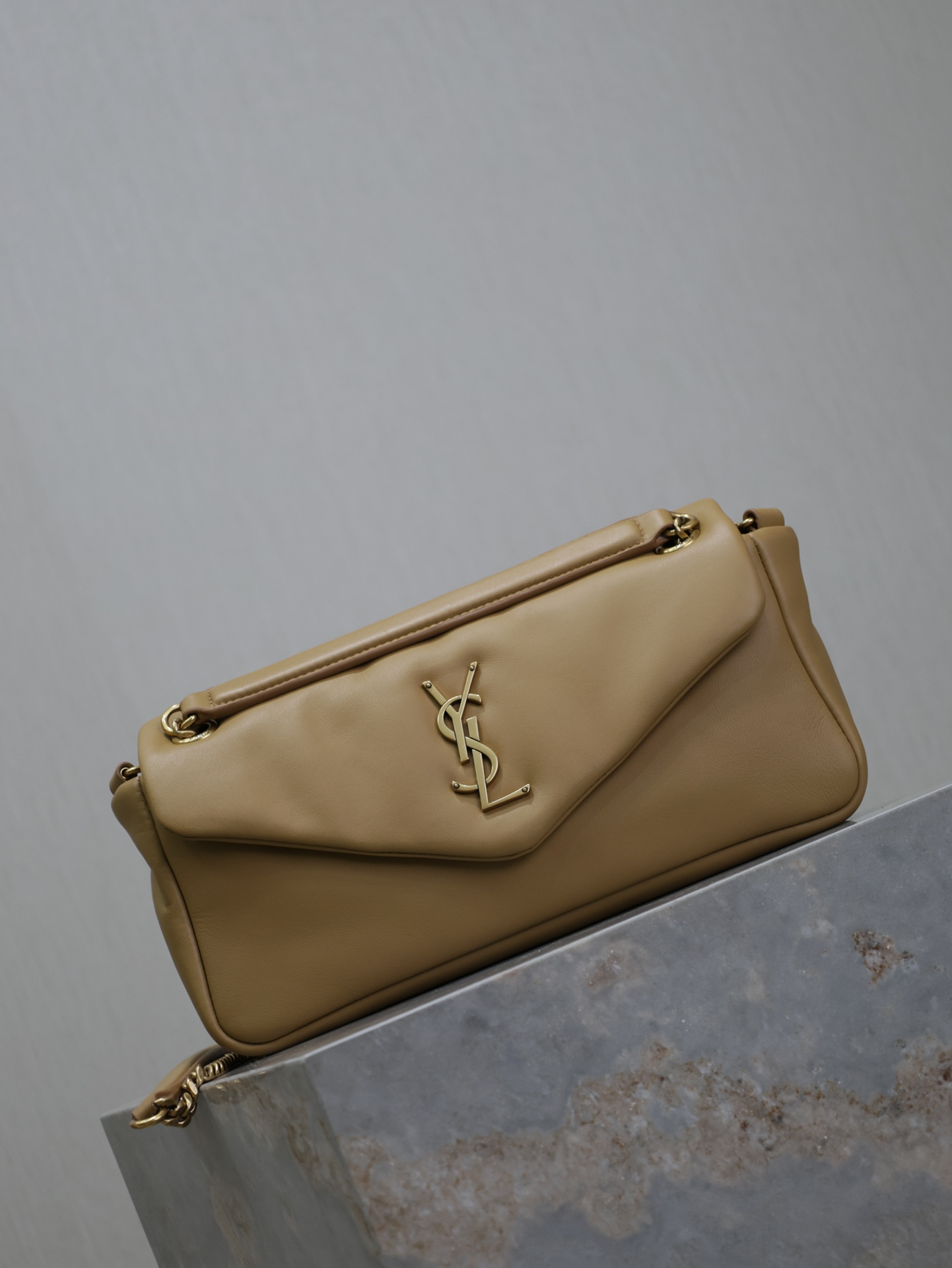[TOP] Yves Saint Laurent YSL Calypso Lambskin Chain Bag 26x14x7cm - Yellow & GHW - 711 Luxury