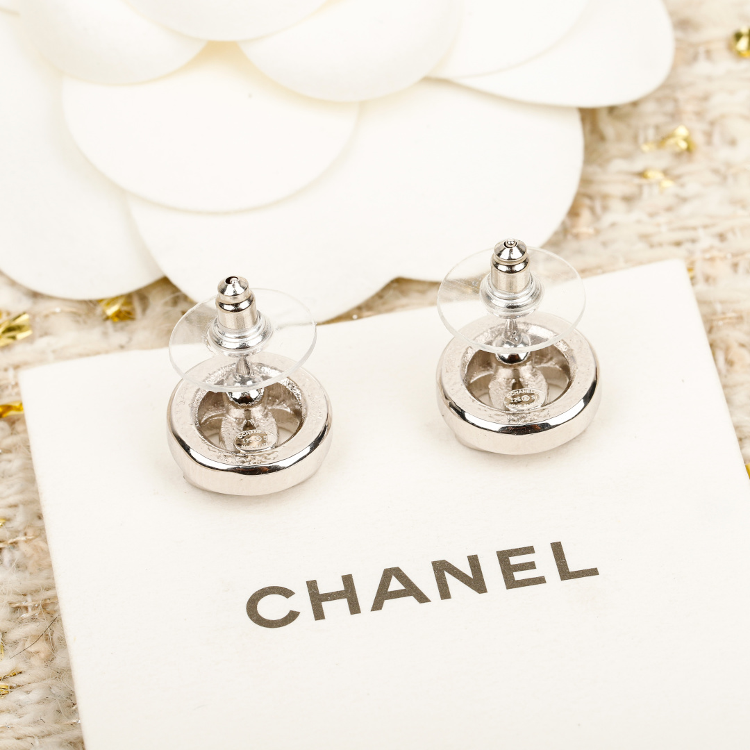 [TOP] CHANEL CC Earrings - Sliver